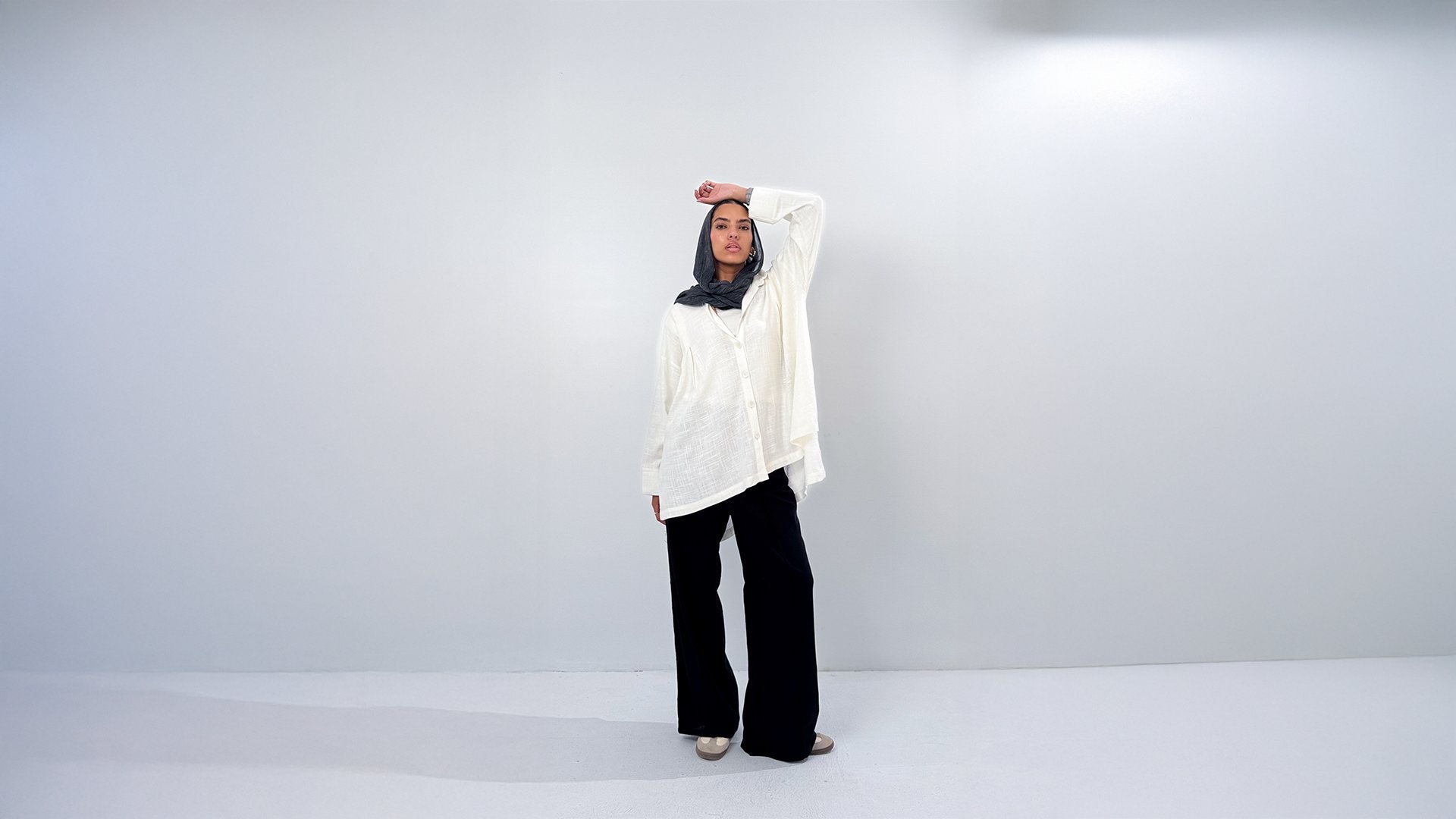 BASICS - AB ESSENTIALS