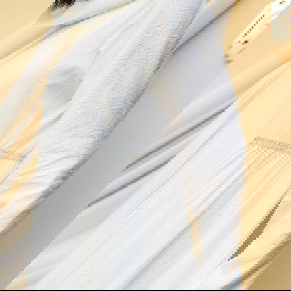 '- AB Essential Women Wear - Silver Strips Abaya