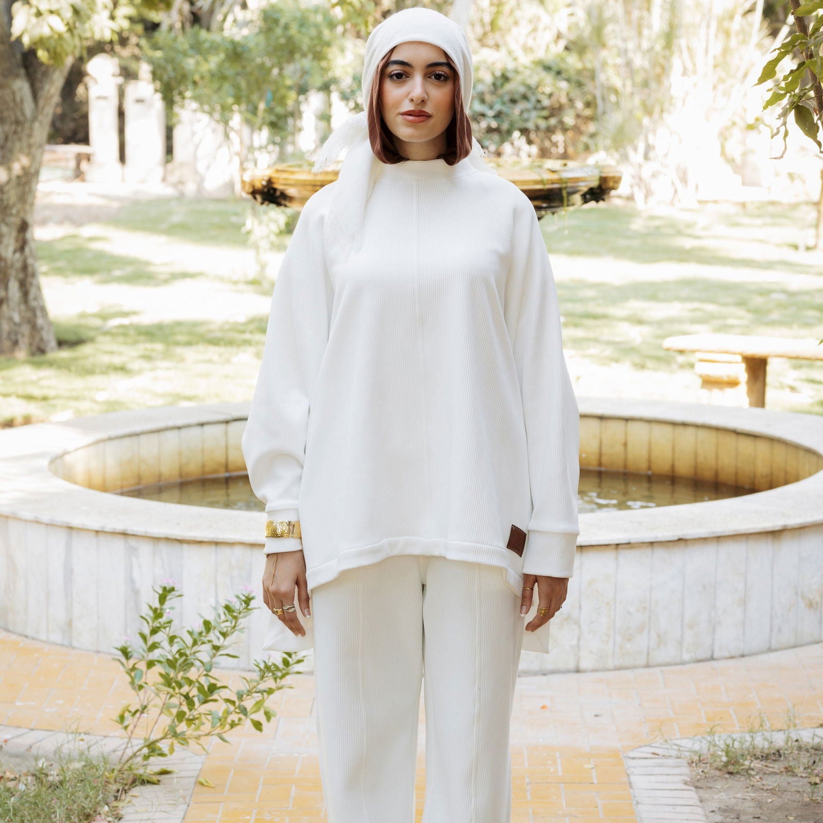 All Time Set White - AB Essential Women Wear
