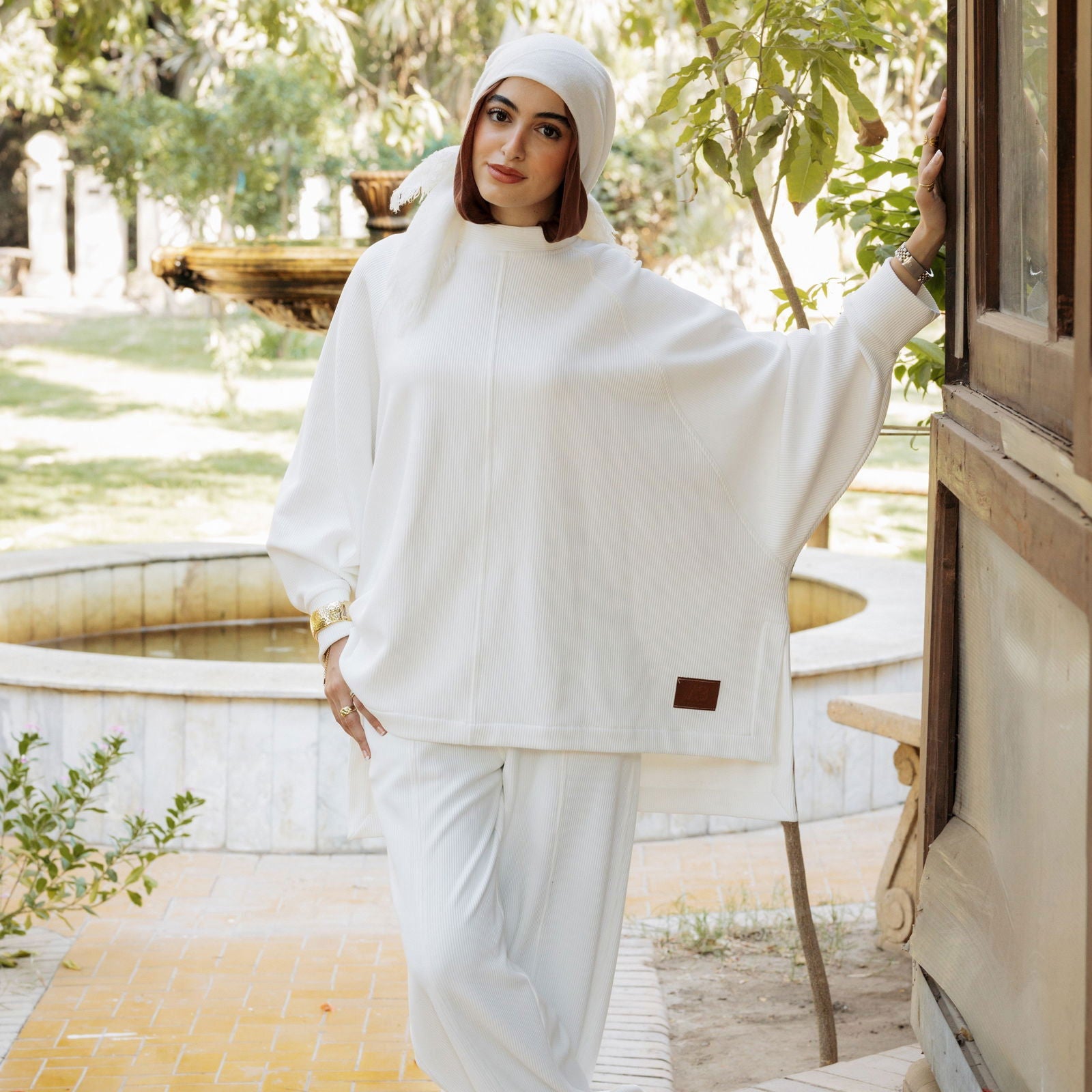 All Time Set White - AB Essential Women Wear