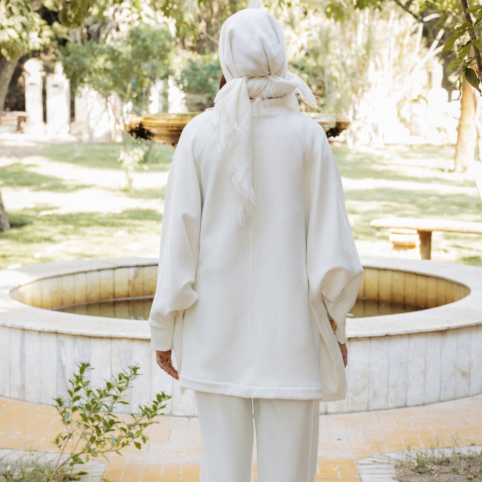 All Time Set White - AB Essential Women Wear