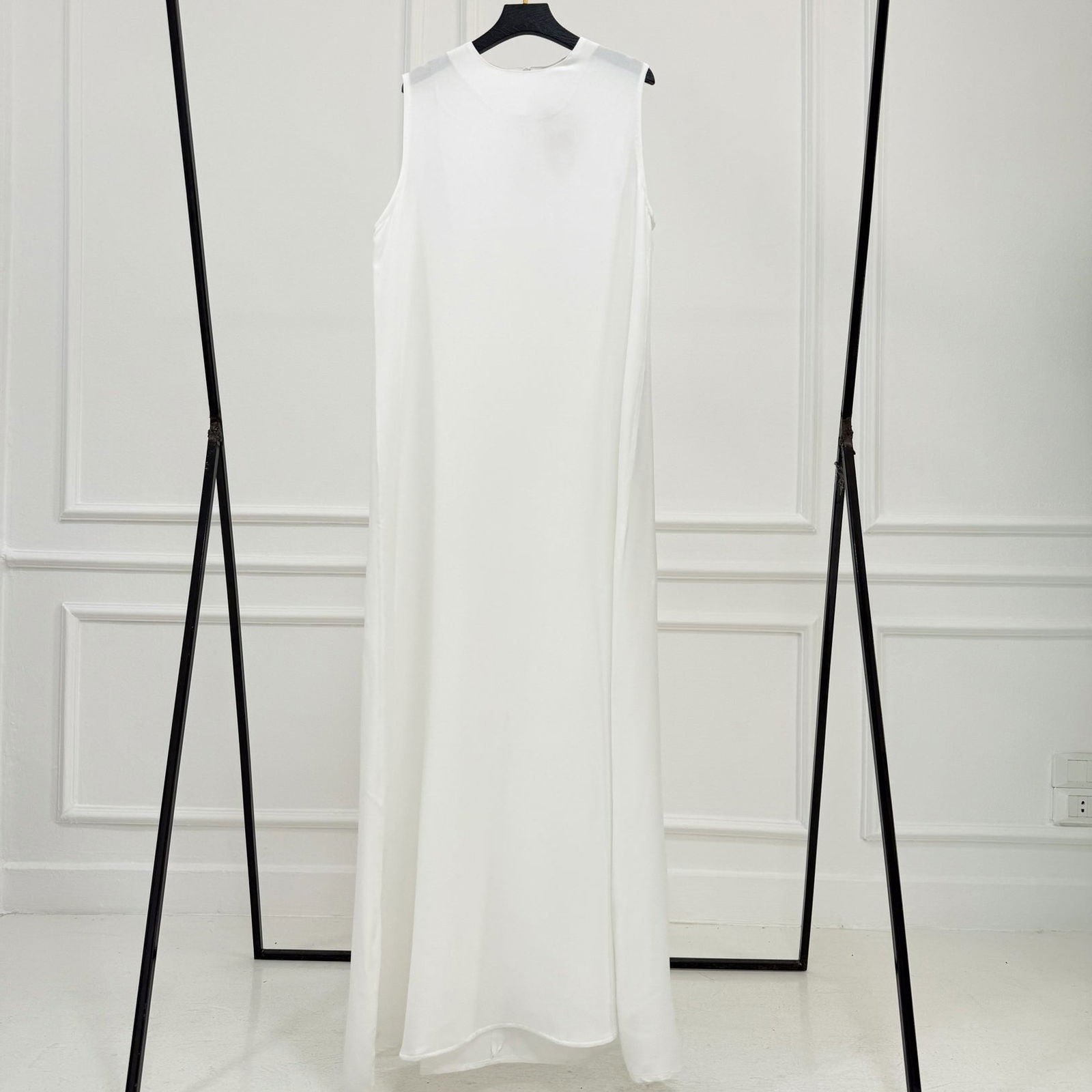 Basic Linen Dress No Sleeve White - AB Essential Women Wear