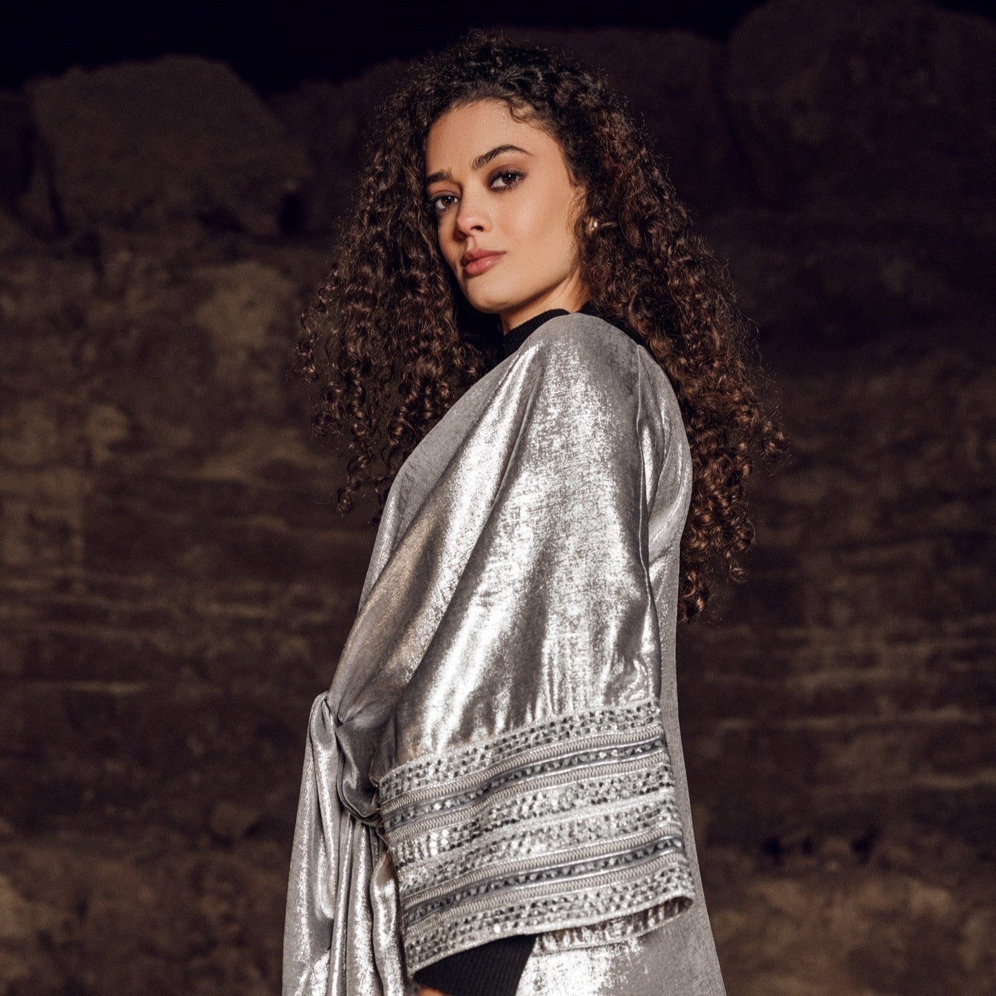 Diamond Kaftan Light Silver - AB Essential Women Wear