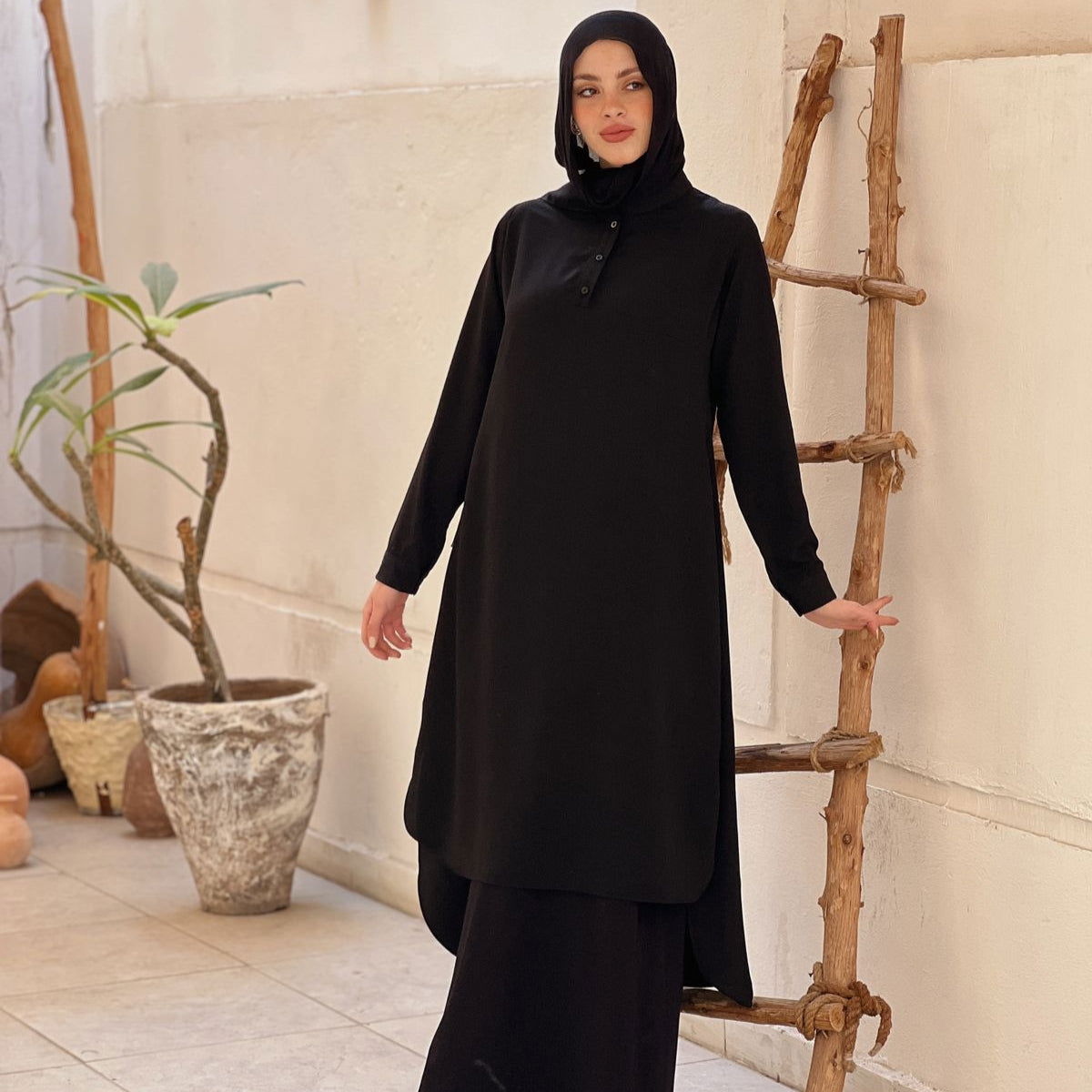 Luxury Shirt Black - AB Essential Women Wear