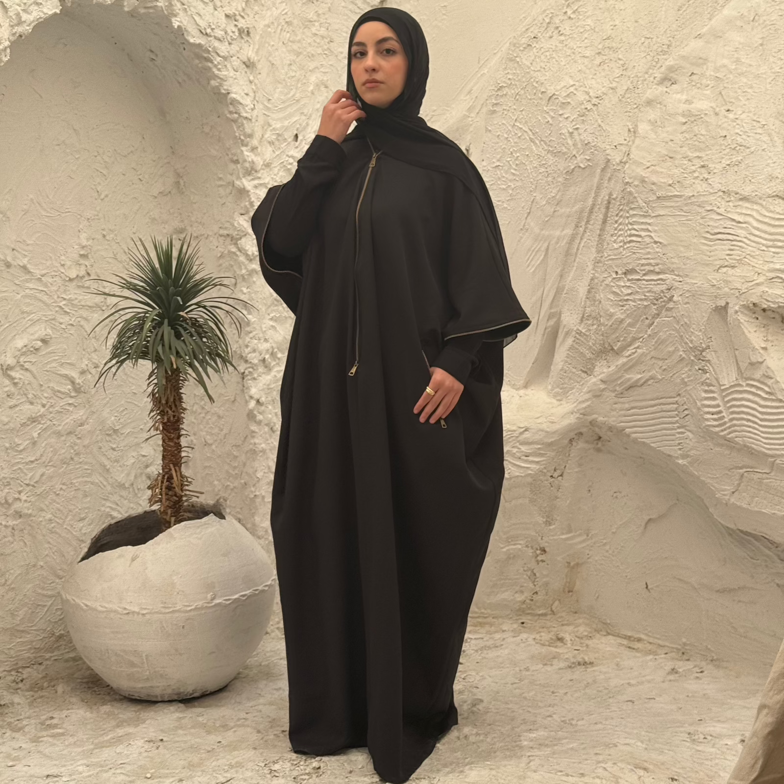 Misk Abaya - Black - AB Essential Women Wear
