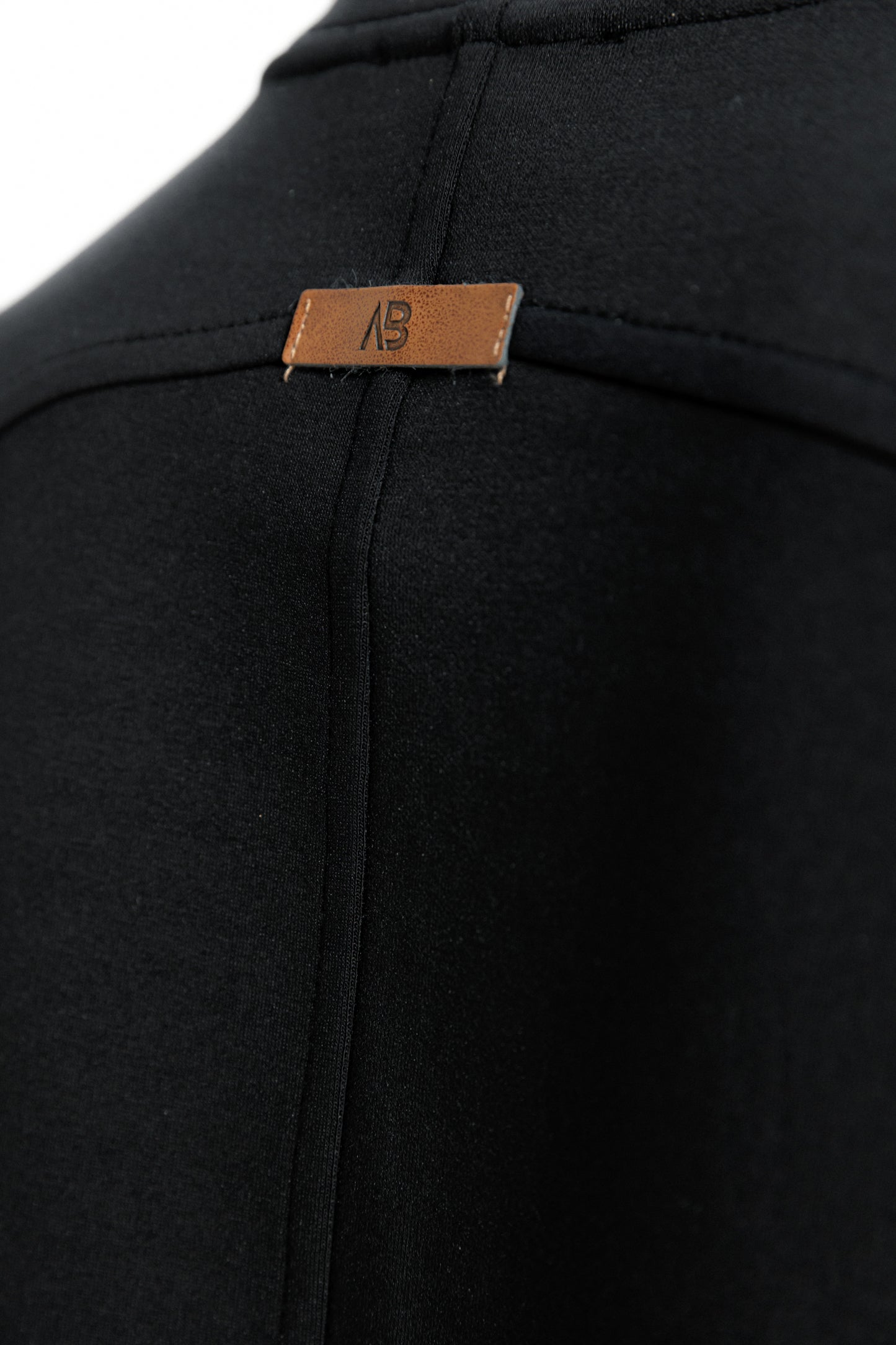 Airport Set Black - AB ESSENTIALS