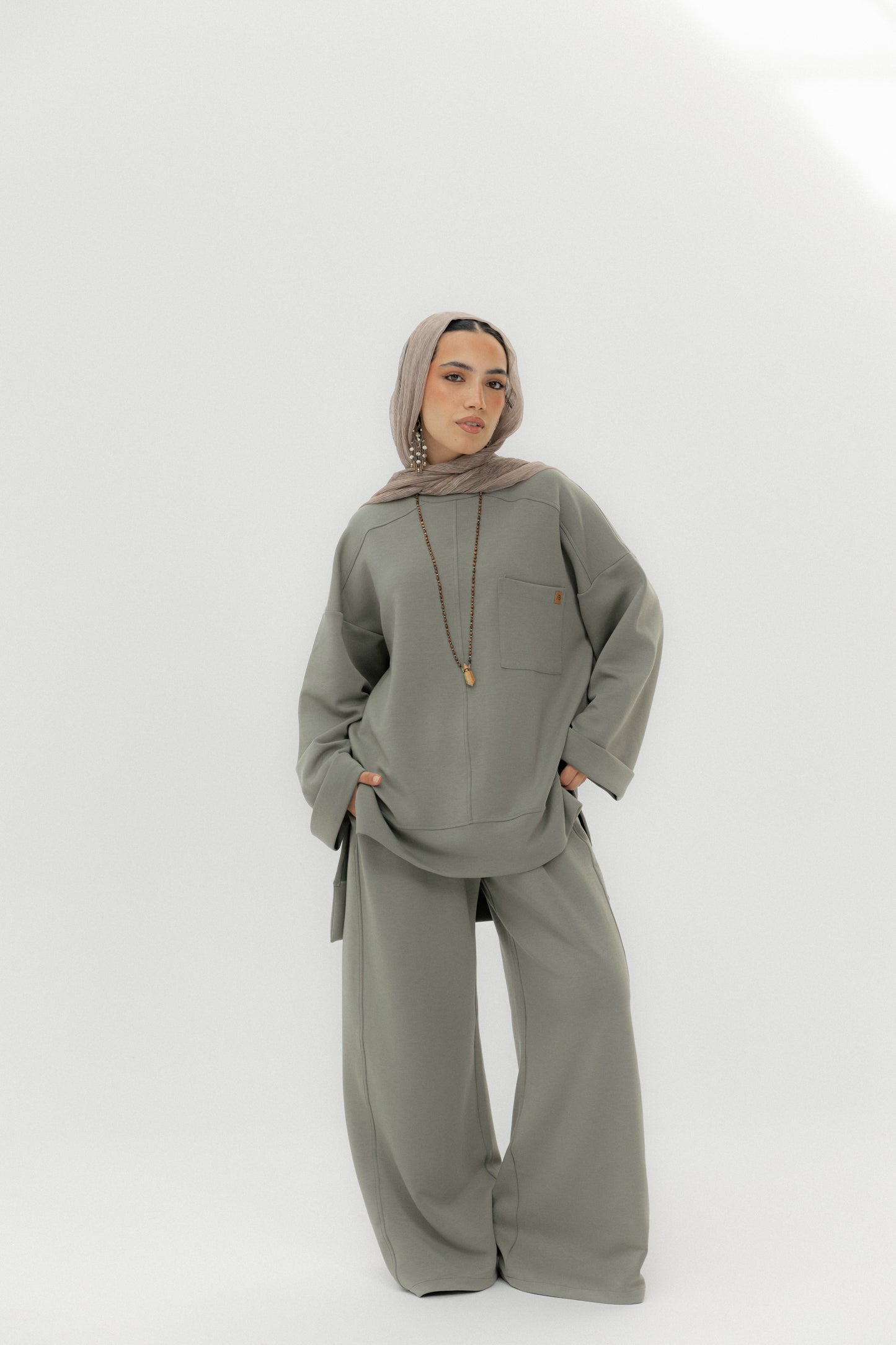 Airport Set Olive - AB ESSENTIALS