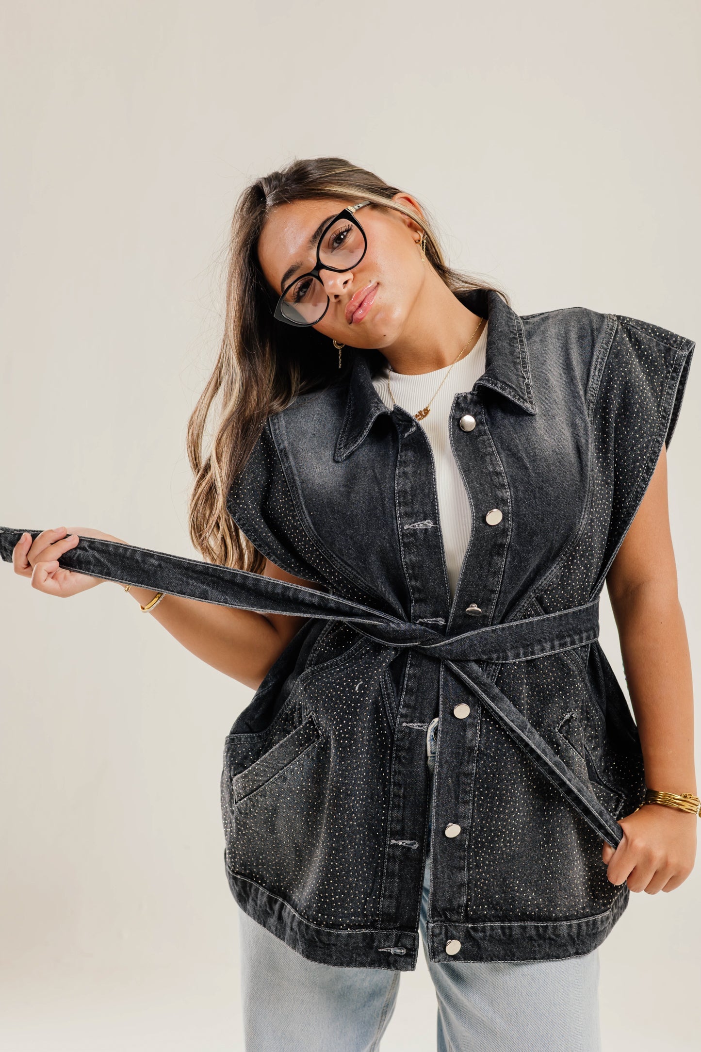 Glitra Vest Black - AB ESSENTIALS