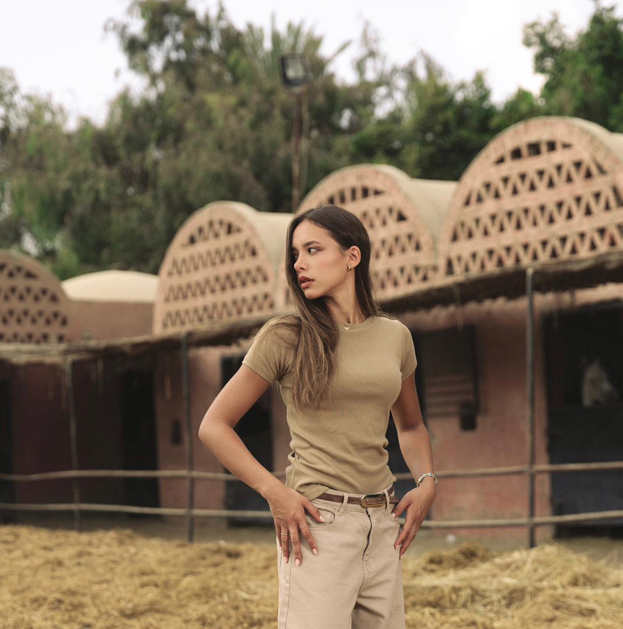 Half Tee Cafe - AB ESSENTIALS