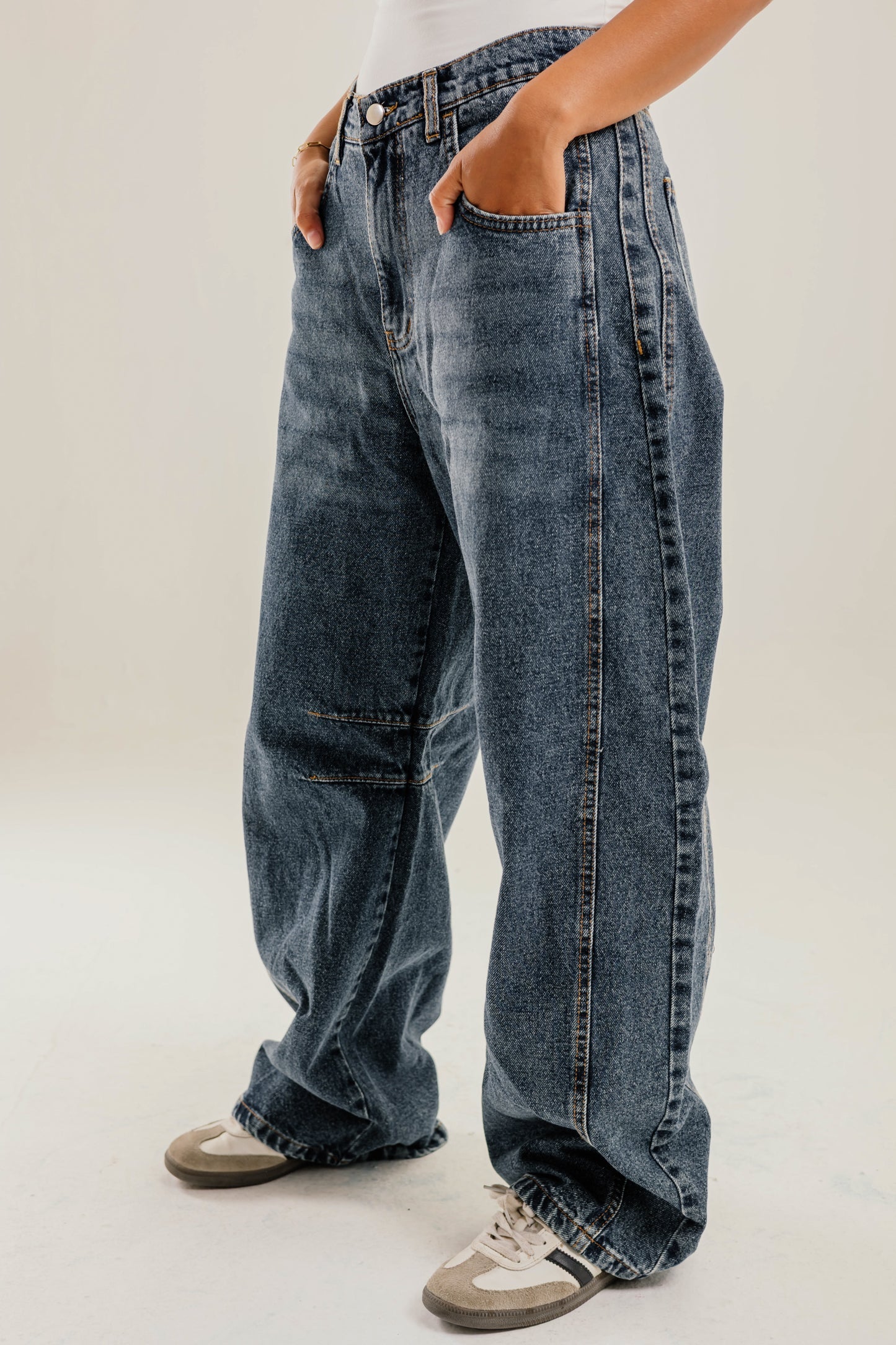 Parachute Jeans Blue - AB ESSENTIALS