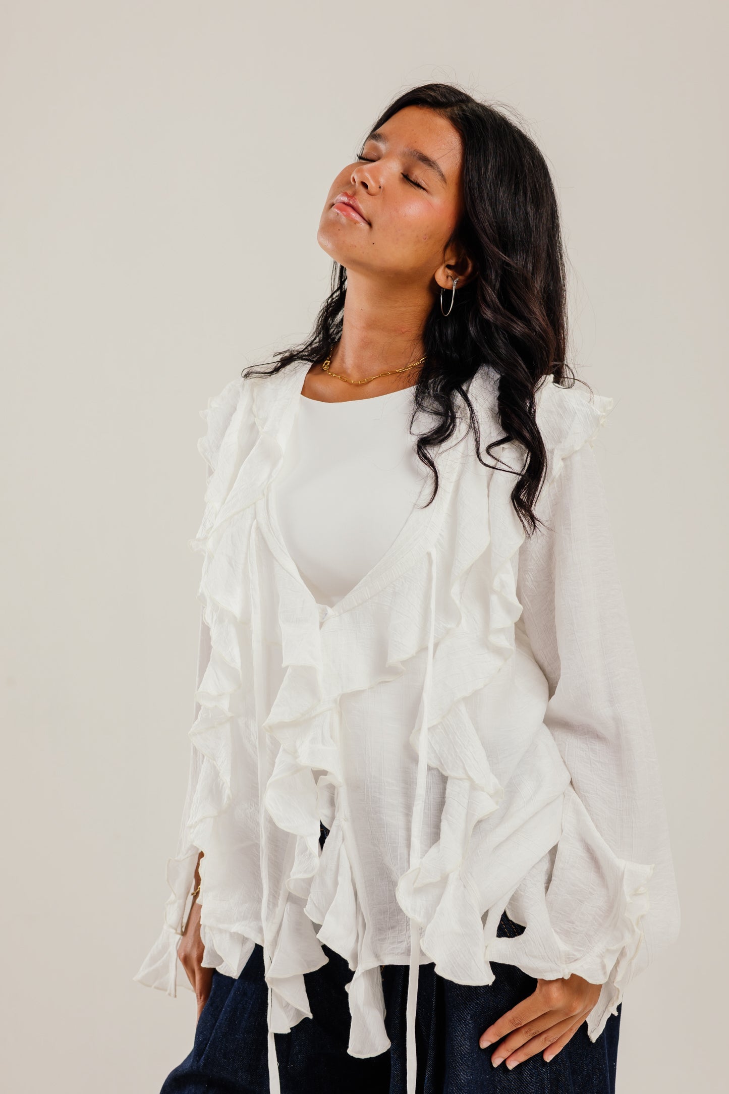 Ruffled Top White - AB ESSENTIALS