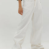 Straight Leg Jeans Off White - AB ESSENTIALS