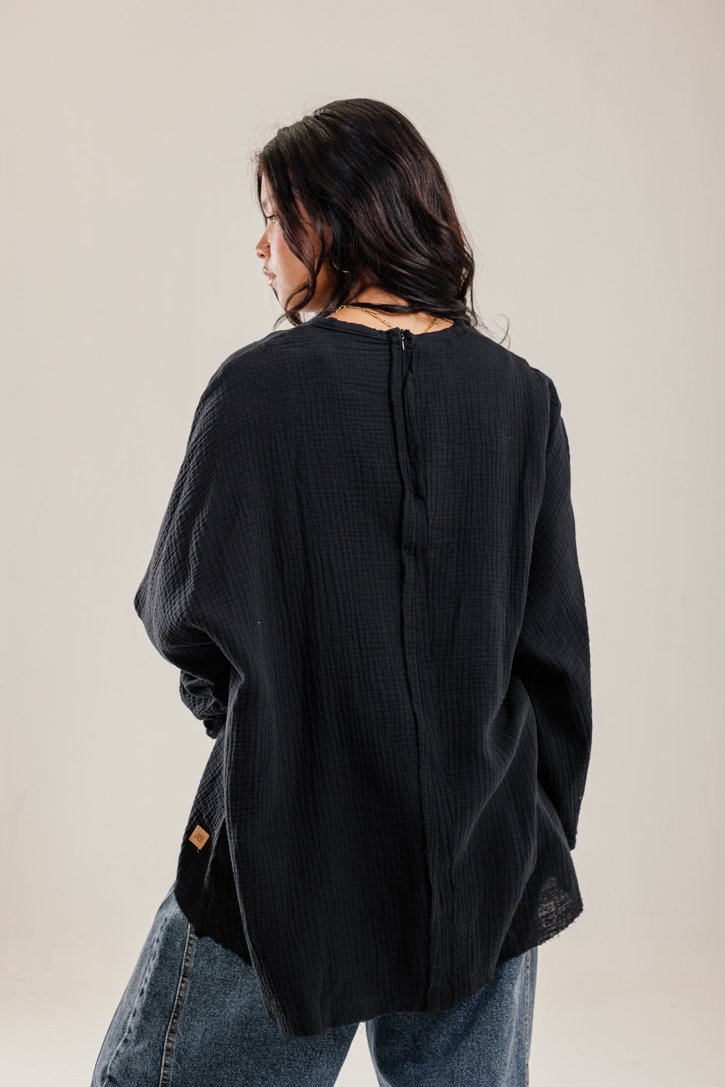 To Go Top Black - AB ESSENTIALS