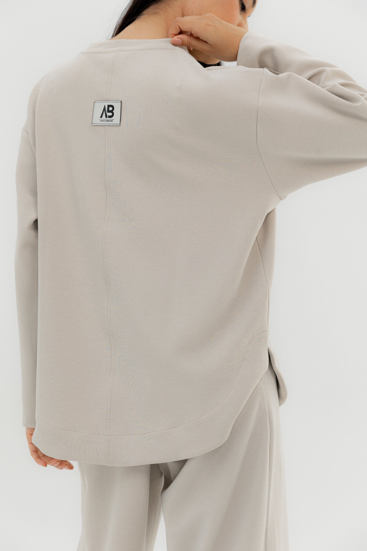 Warm Top Beige - AB ESSENTIALS