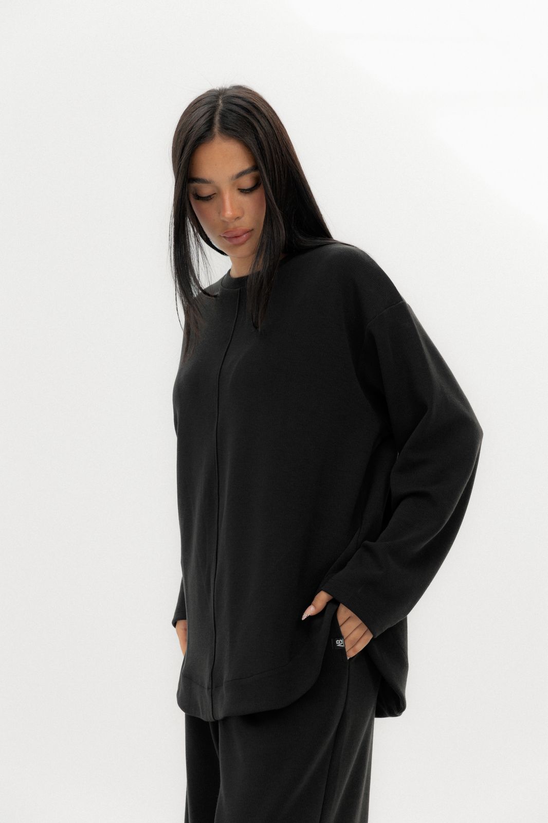 Warm Top Black - AB ESSENTIALS