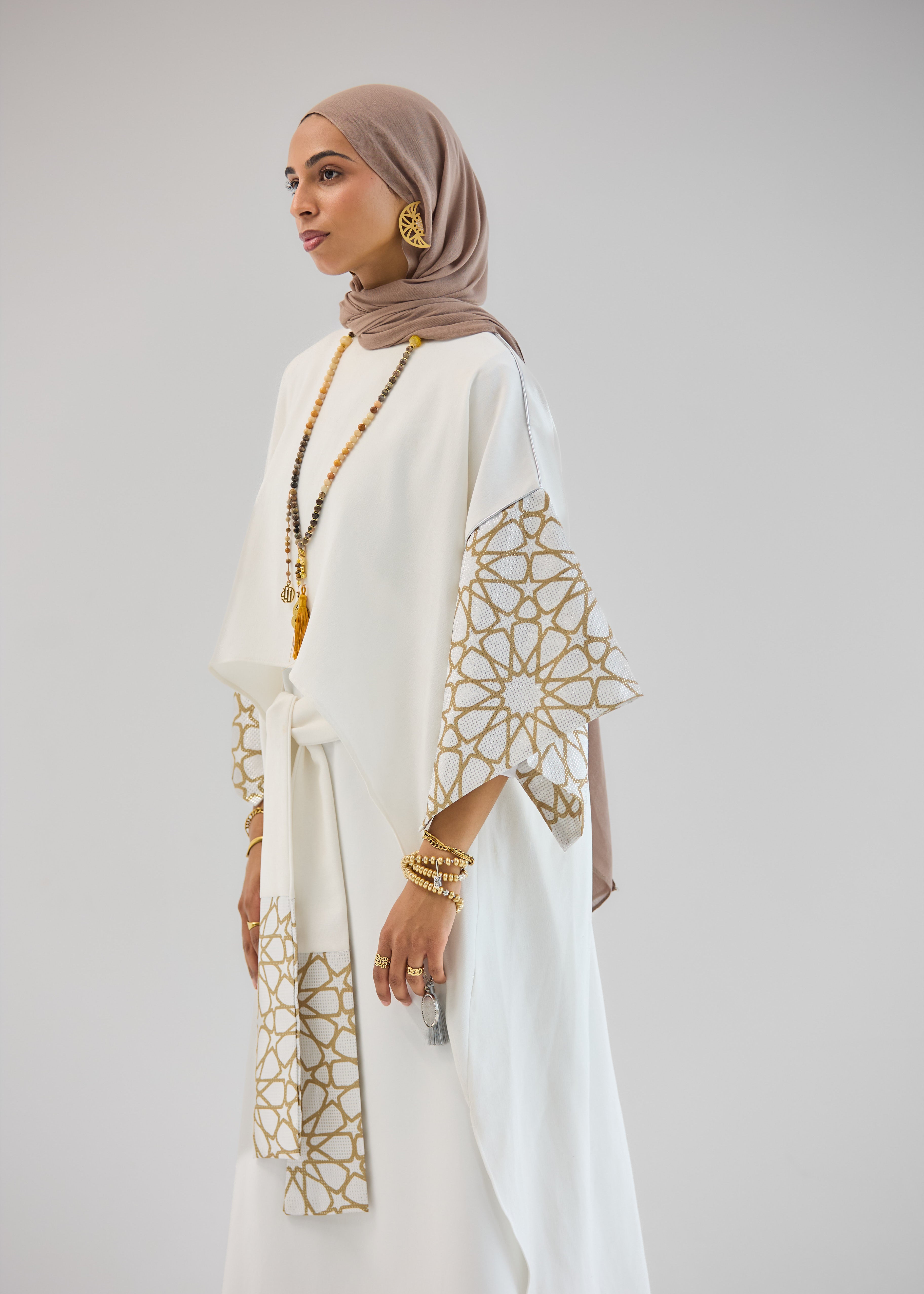 Layal White