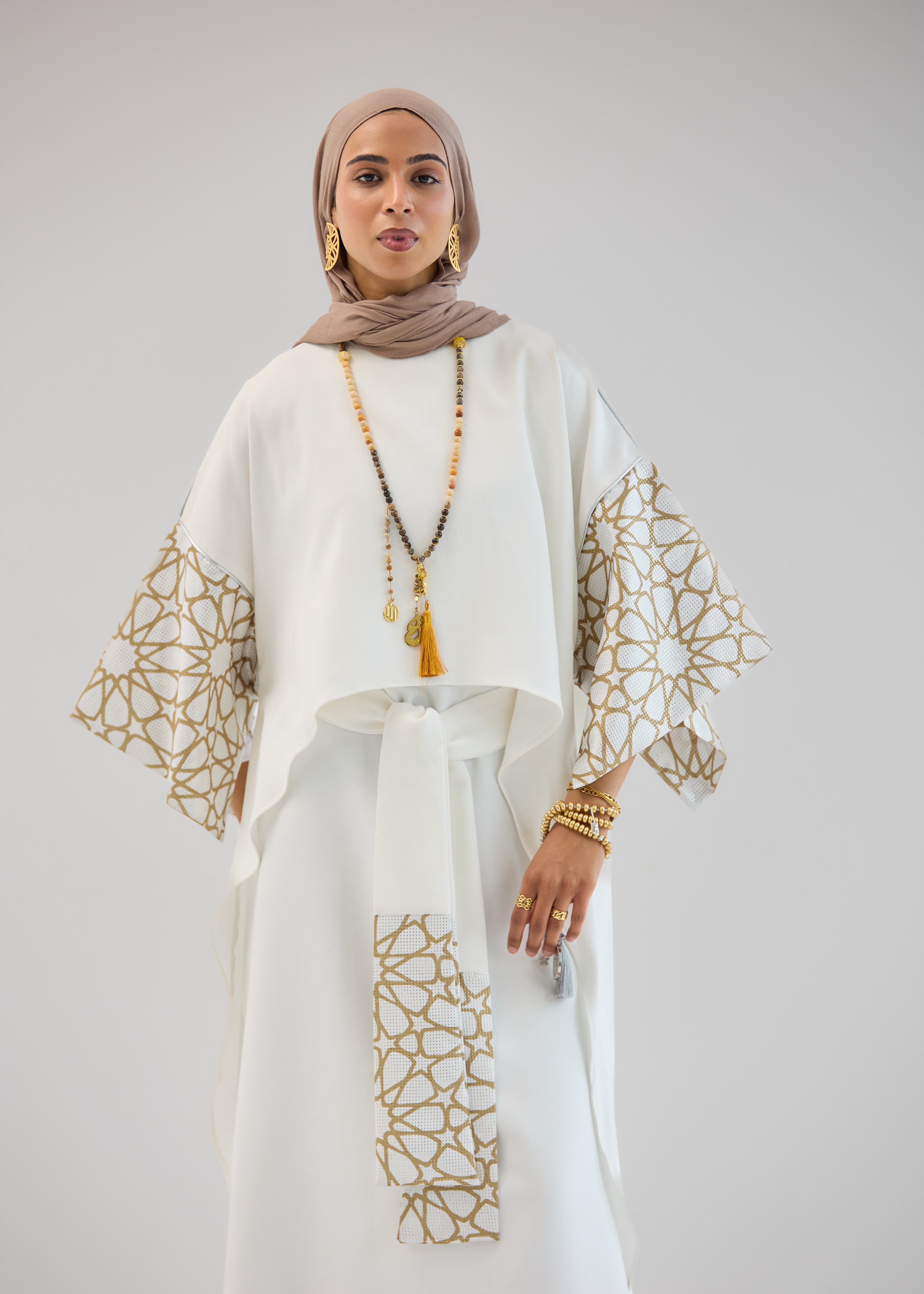 Layal White