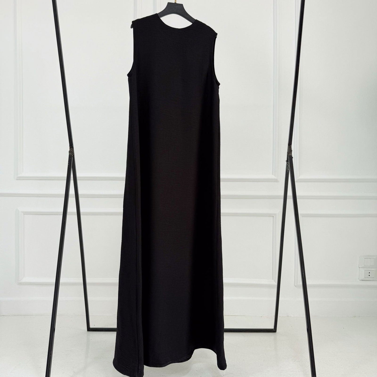 Basic Linen Dress No Sleeve Black - AB Essential Women Wear