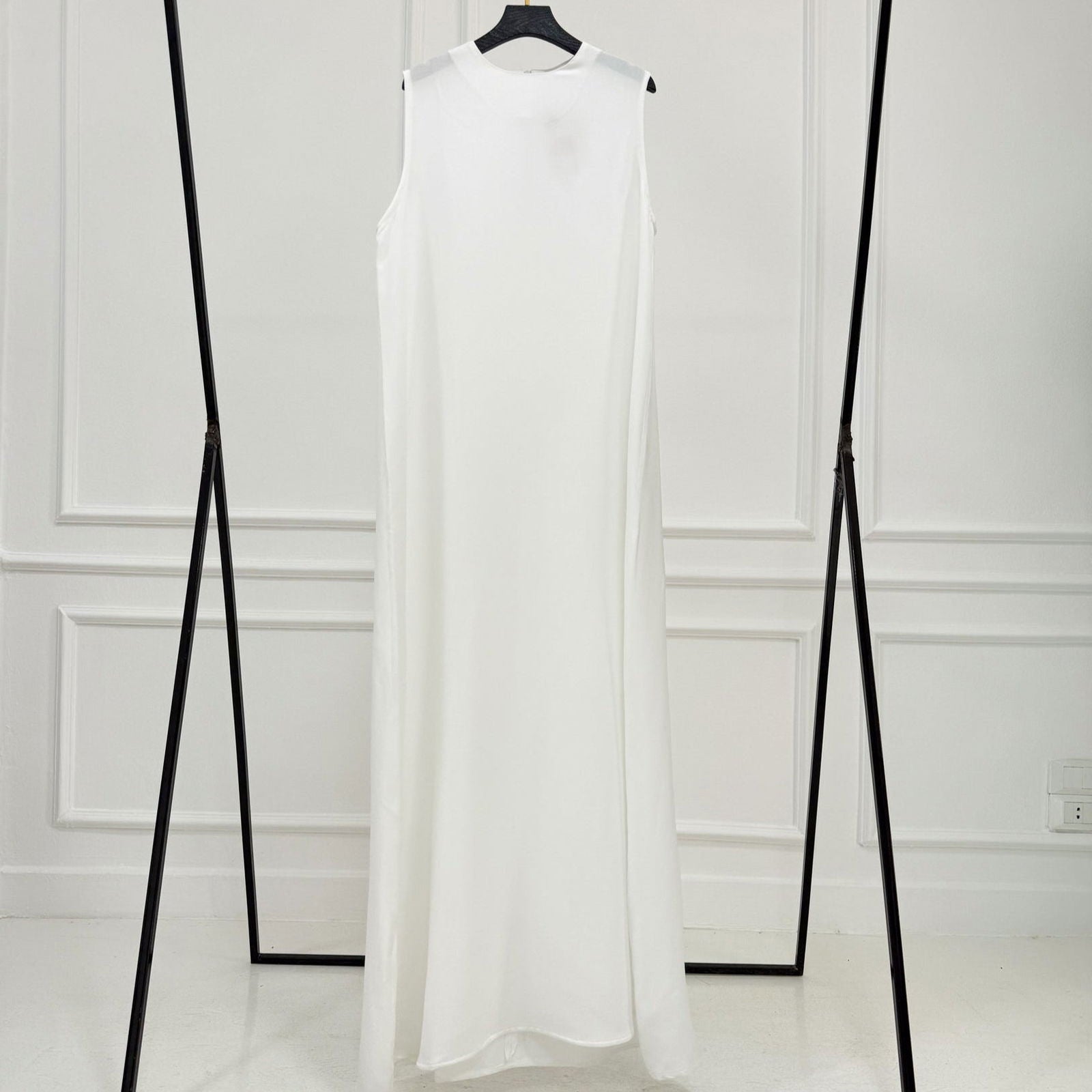 Basic Linen Dress No Sleeve White - AB Essential Women Wear