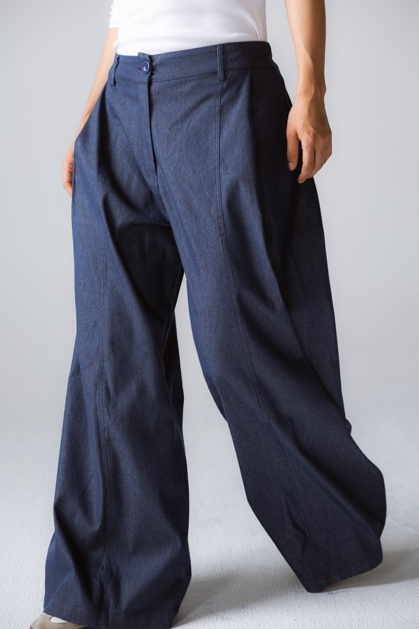 Day Light Denim Pants Dark Blue