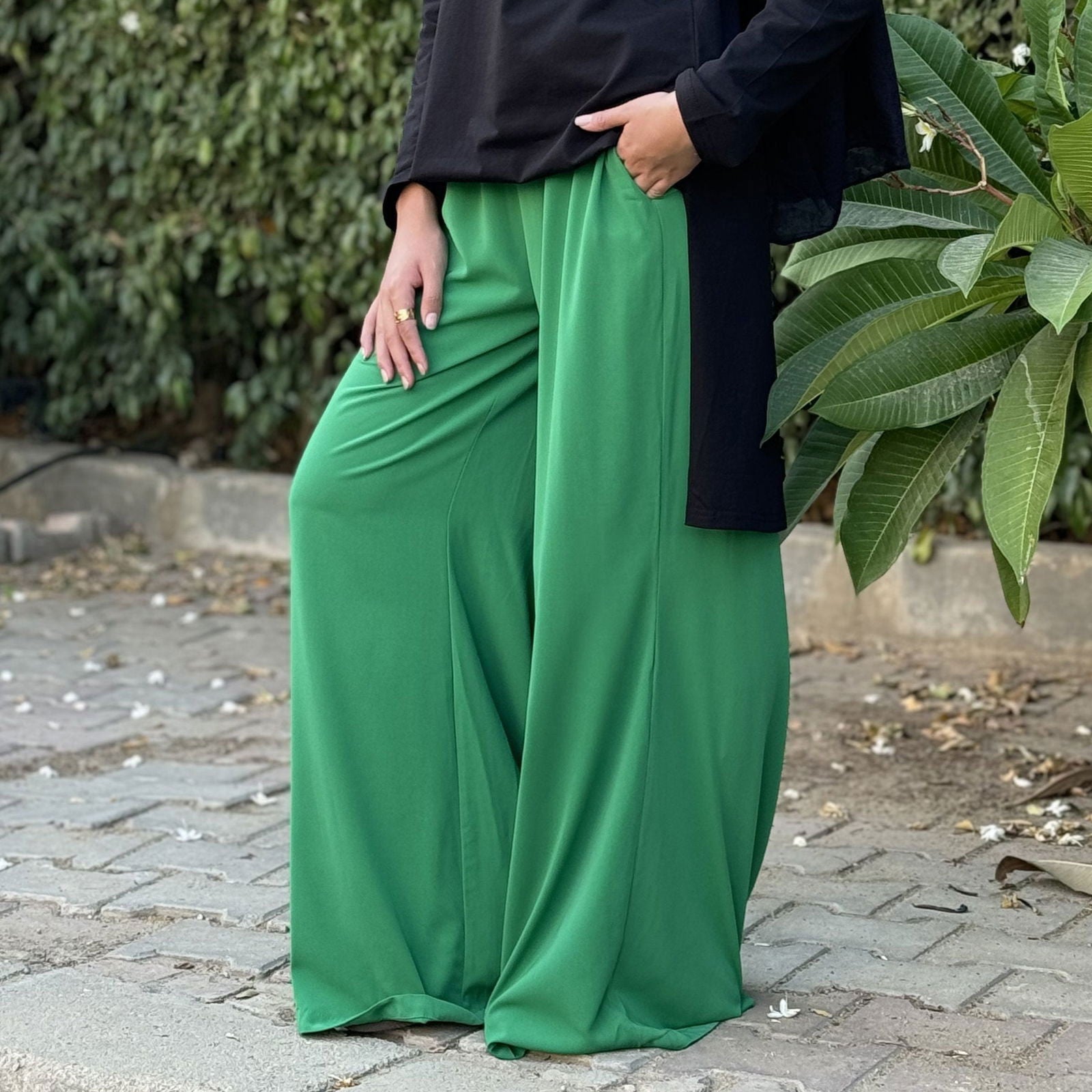 Flair Pants Green - AB Essential Women Wear