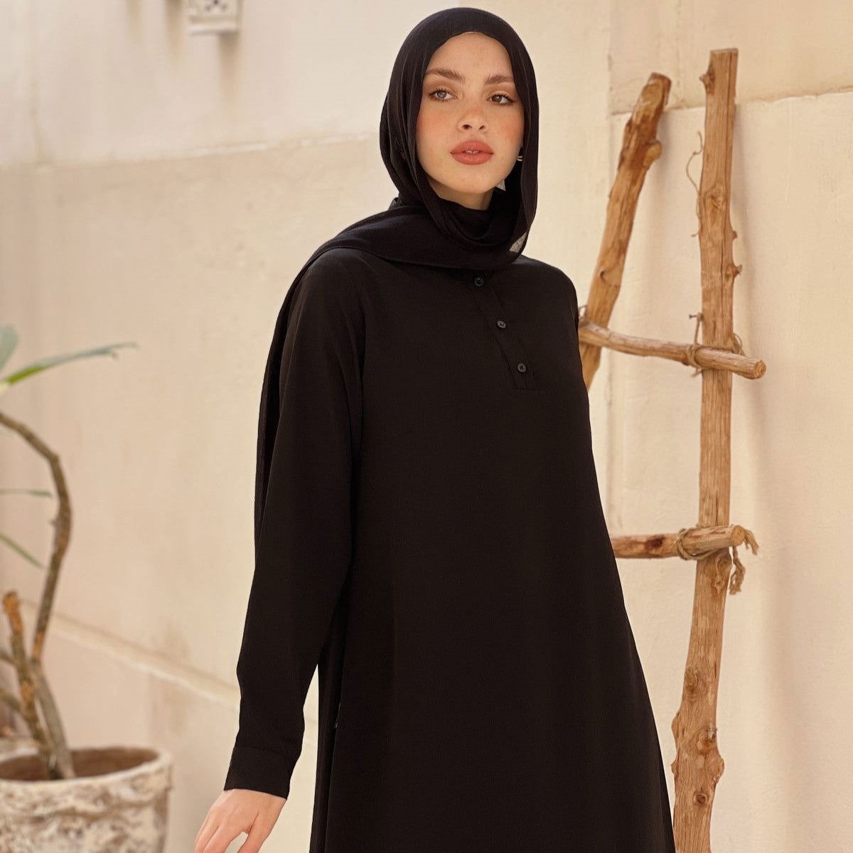 Luxury Shirt Black - AB Essential Women Wear