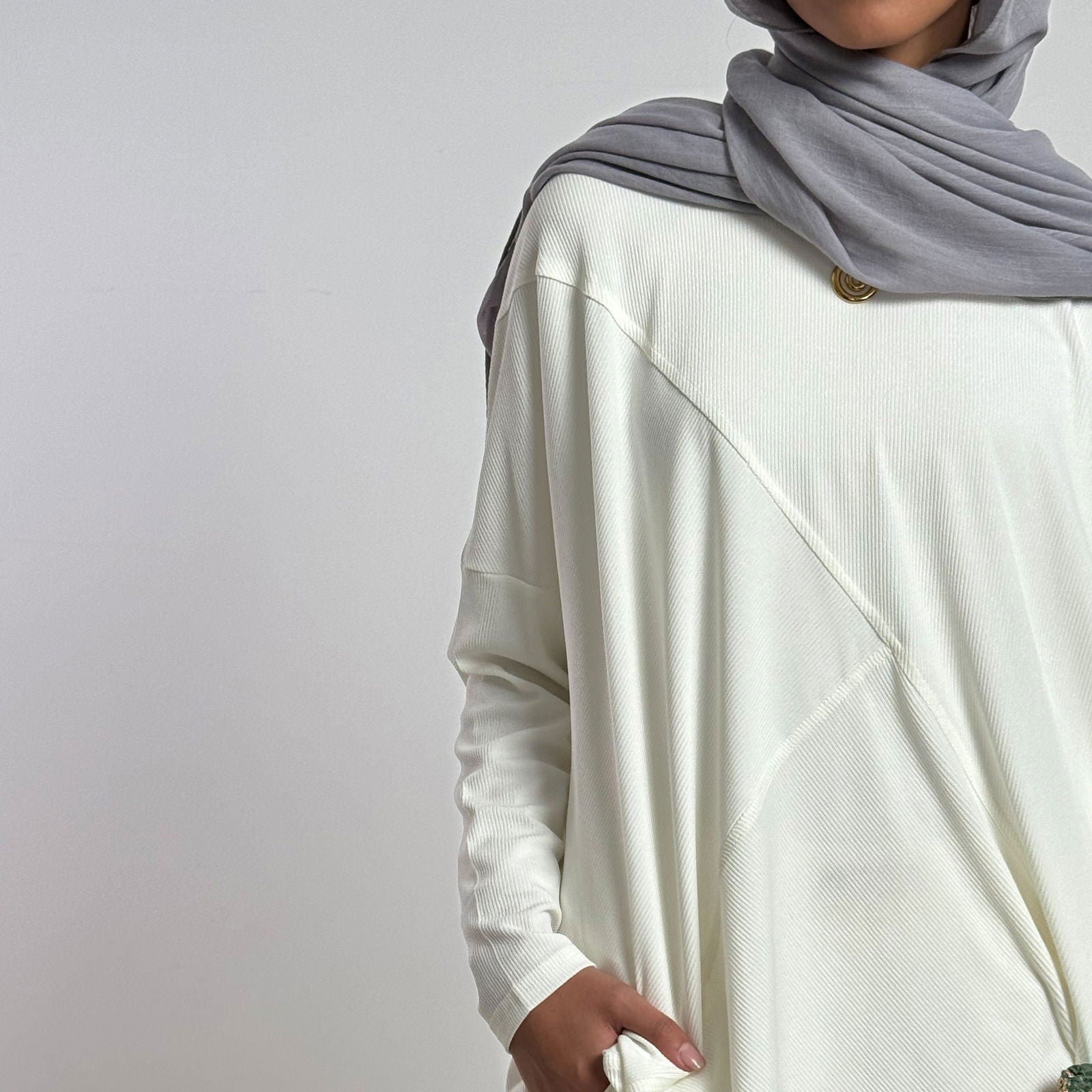 Serena Set Off White - AB Essential Women Wear