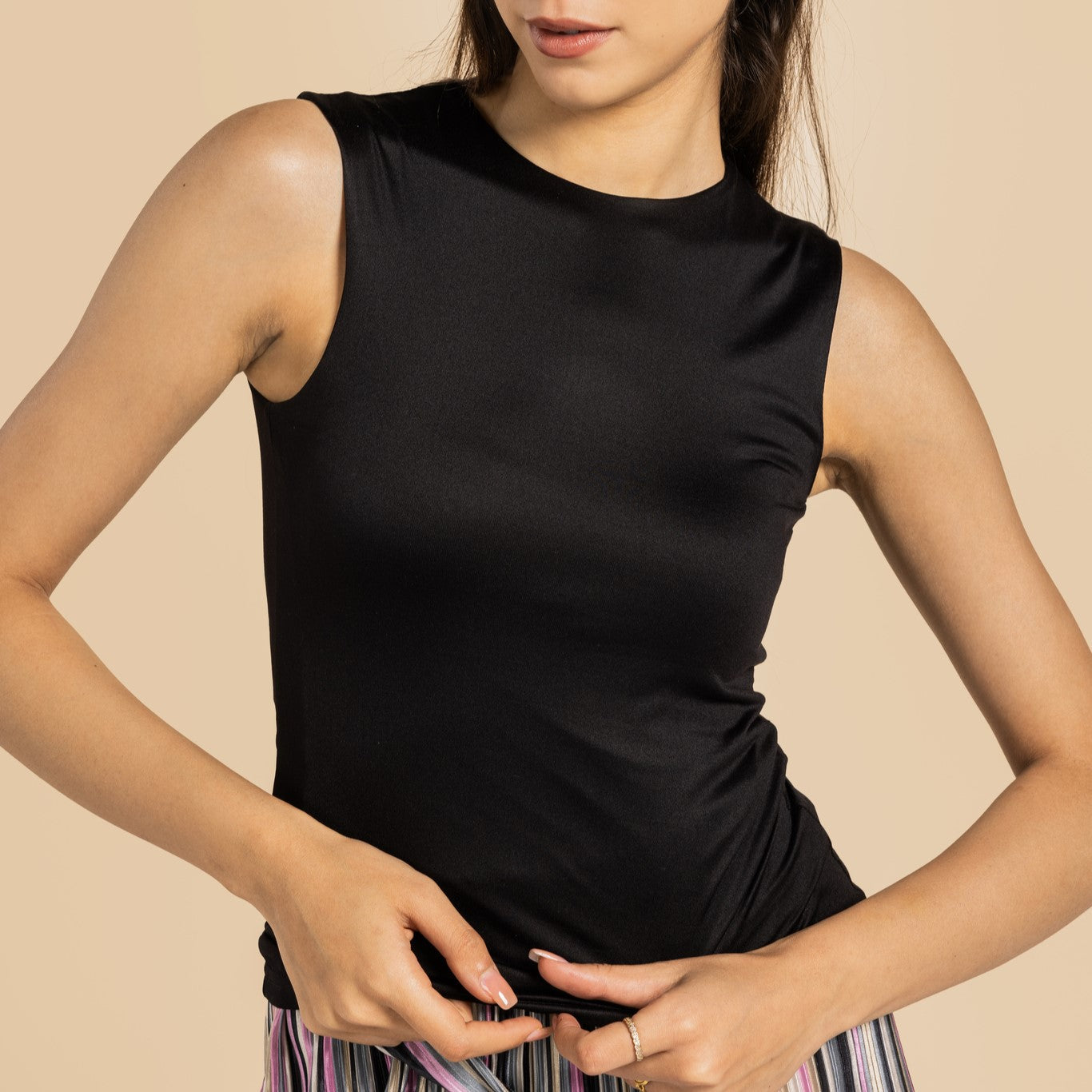 Softie Cut Black - AB Essential Women Wear