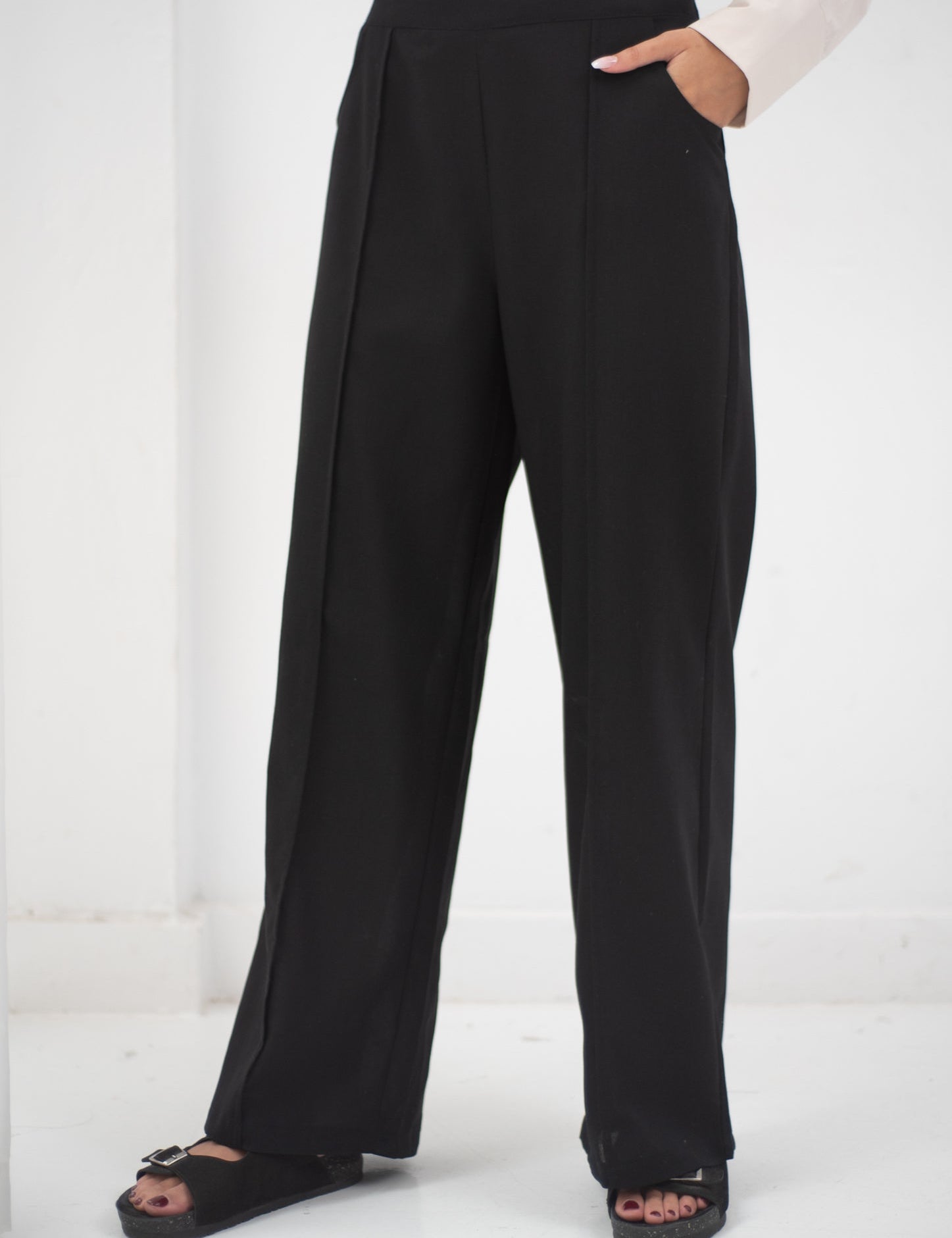 Sway Pants Black - AB Essential Women Wear
