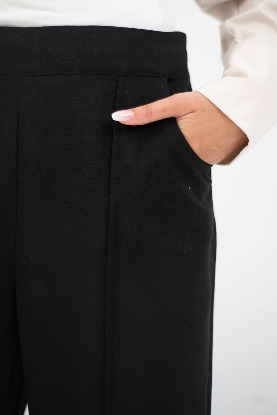 Sway Pants Black - AB Essential Women Wear