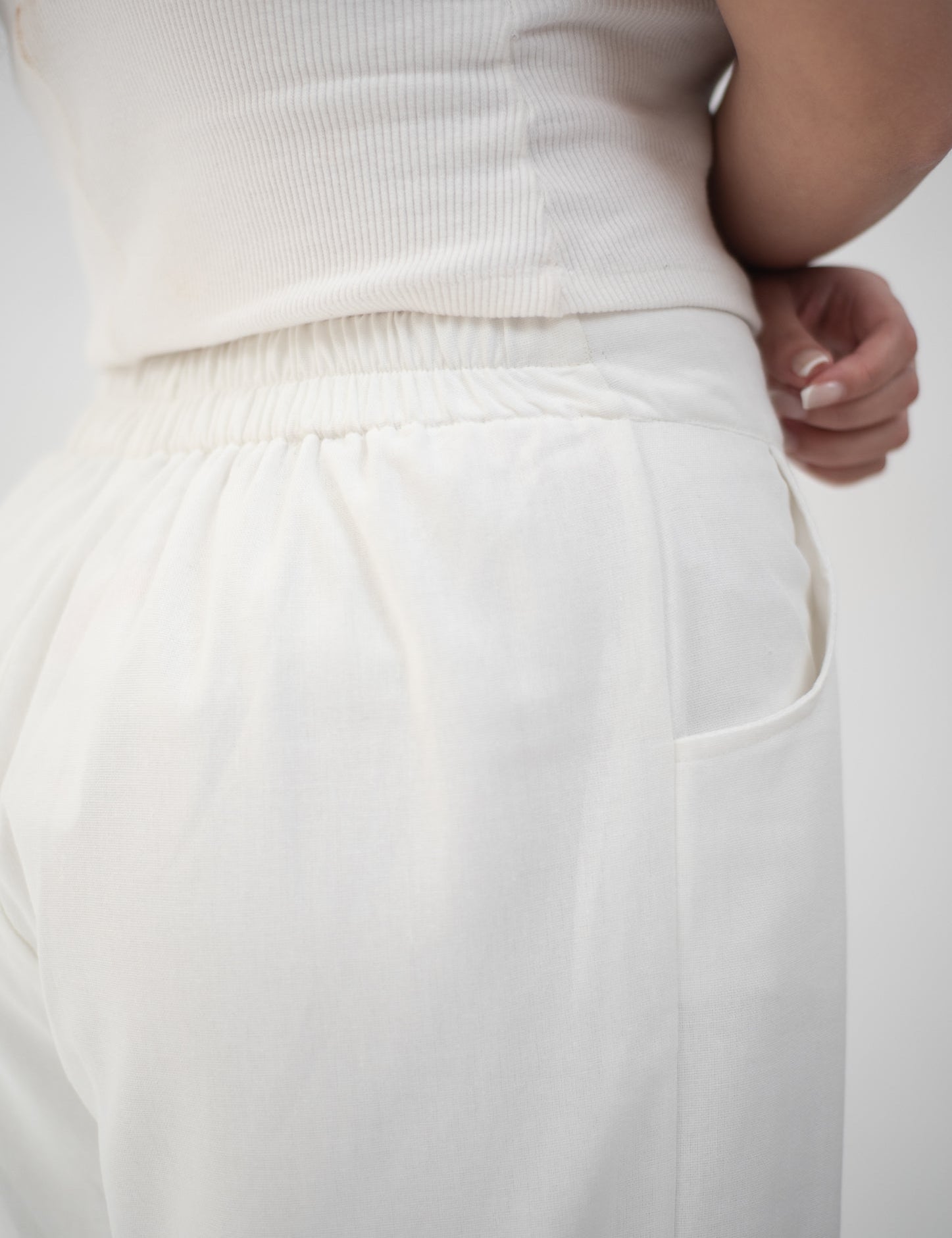 Sway Pants White - AB Essential Women Wear