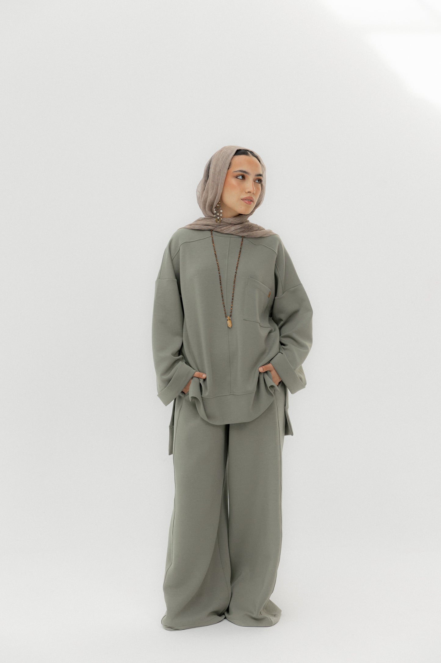 Airport Set Olive - AB ESSENTIALS