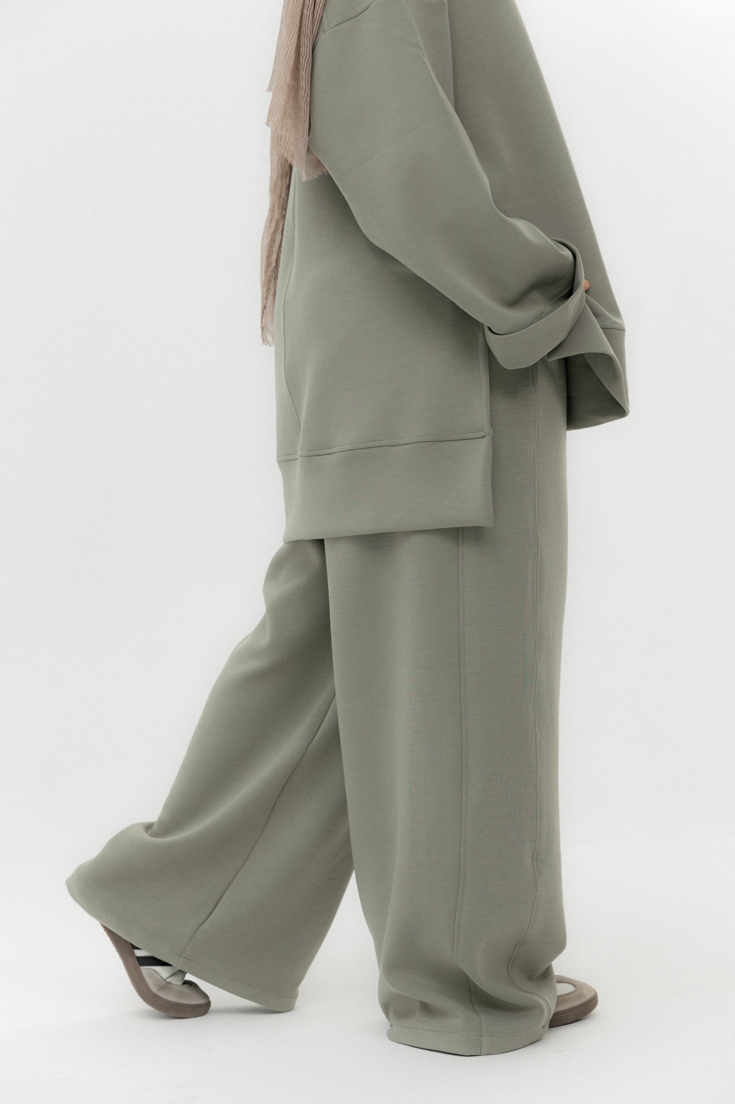 Airport Set Olive - AB ESSENTIALS