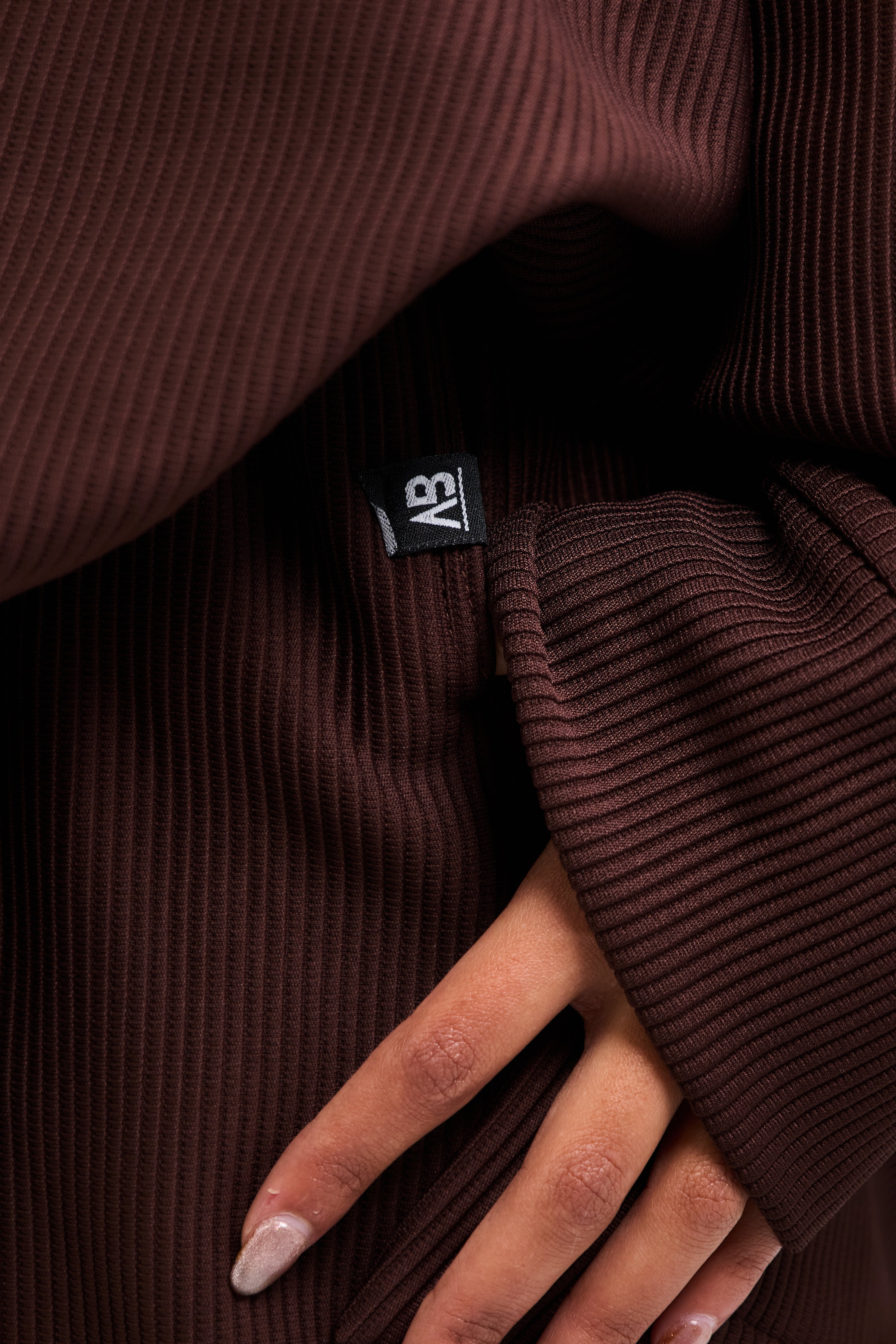 All Time Set Brown - AB ESSENTIALS