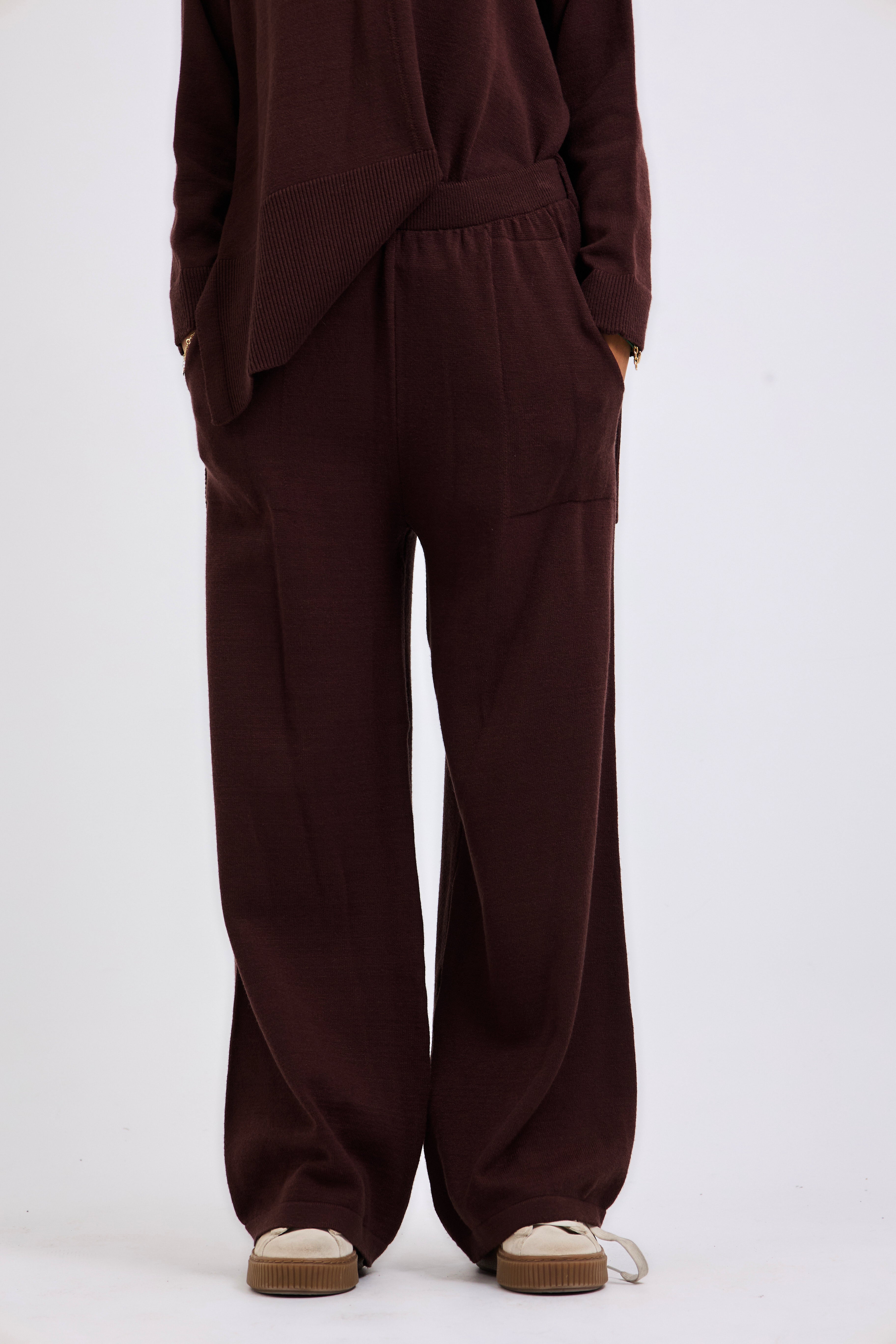 Baby Knit Set Chocolate - AB ESSENTIALS