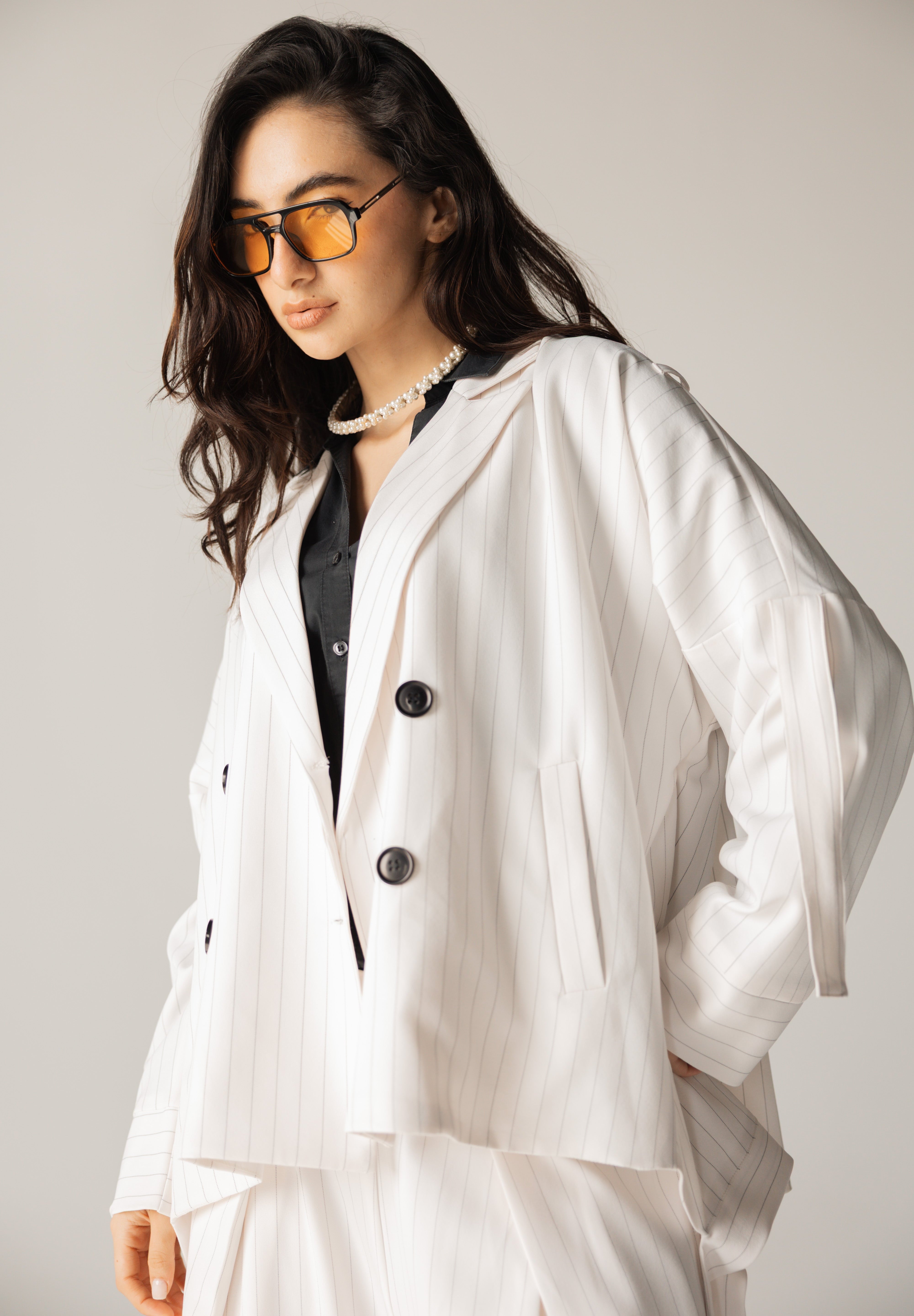 Bestie Blazer Off White - AB ESSENTIALS