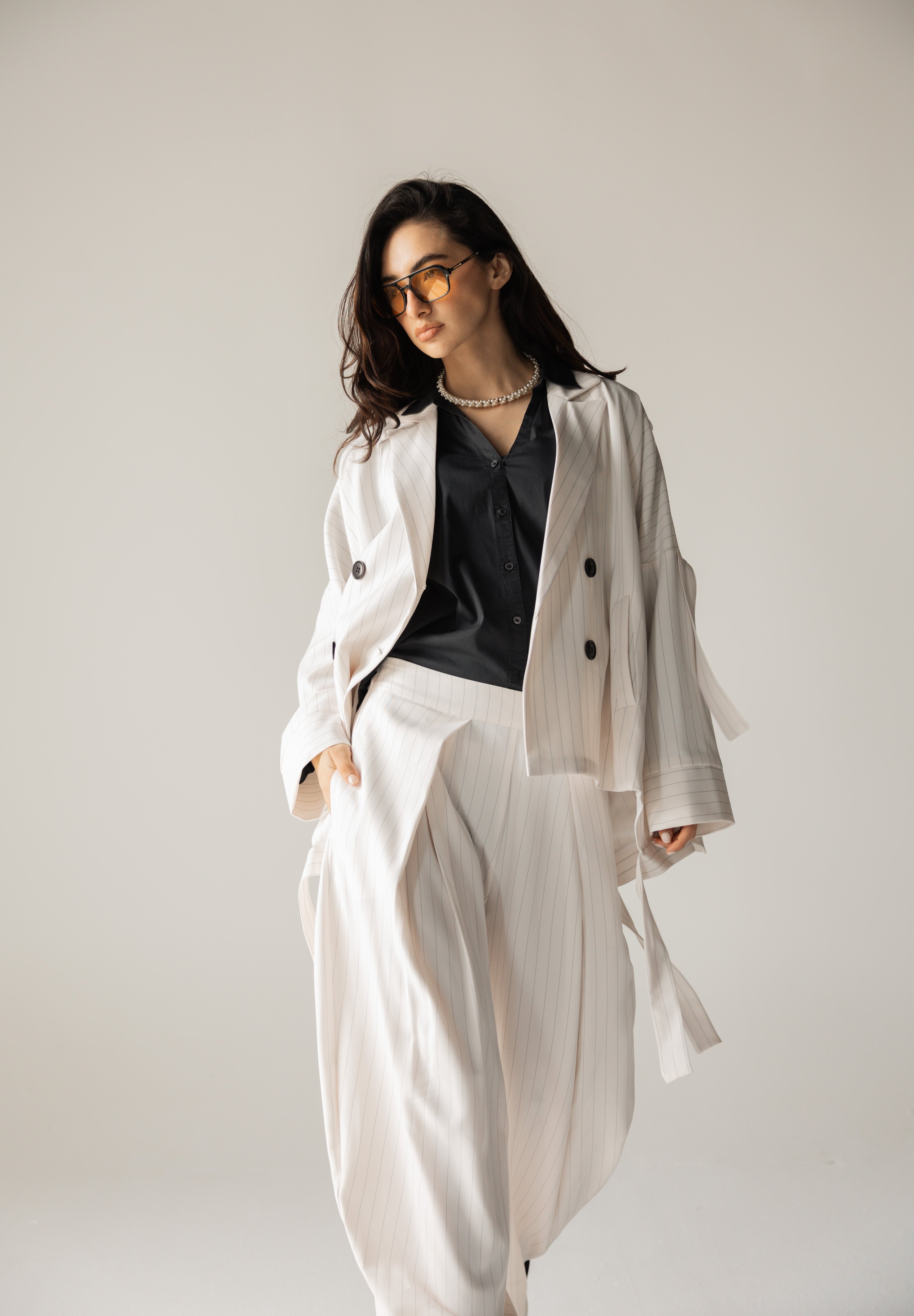 Bestie Blazer Off White - AB ESSENTIALS