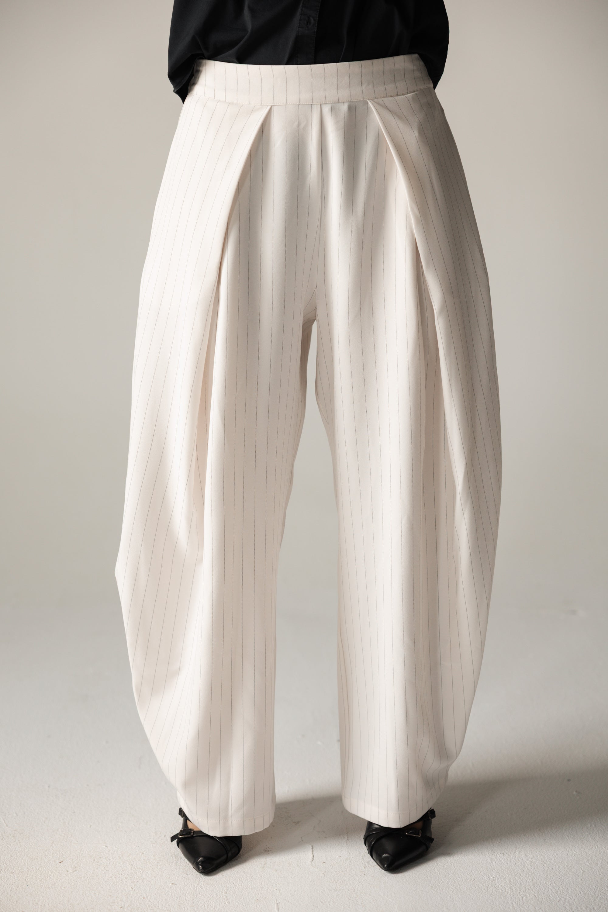 Bestie Pants Off White - AB ESSENTIALS