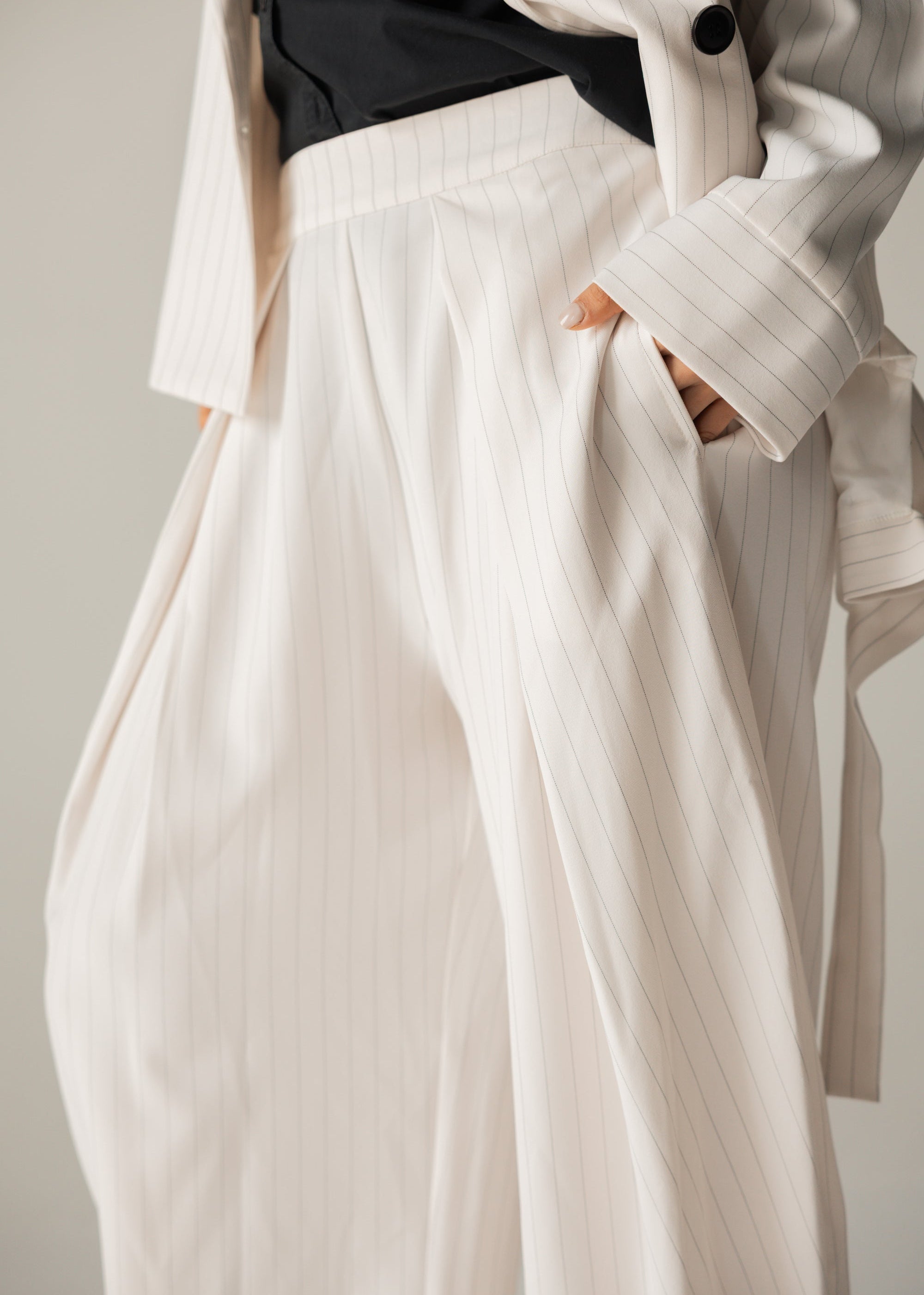 Bestie Pants Off White - AB ESSENTIALS