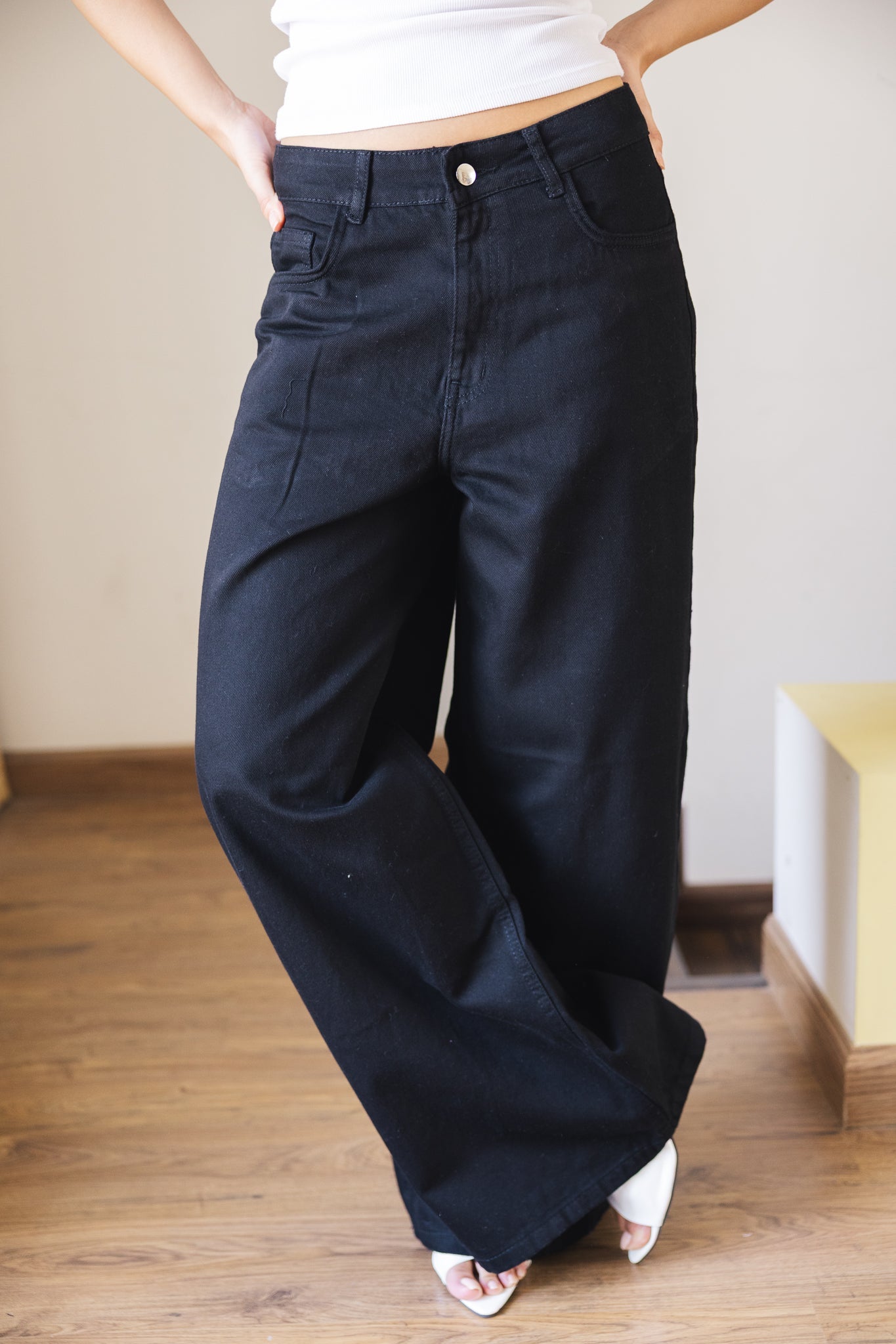 Black Denim Pants - AB ESSENTIALS