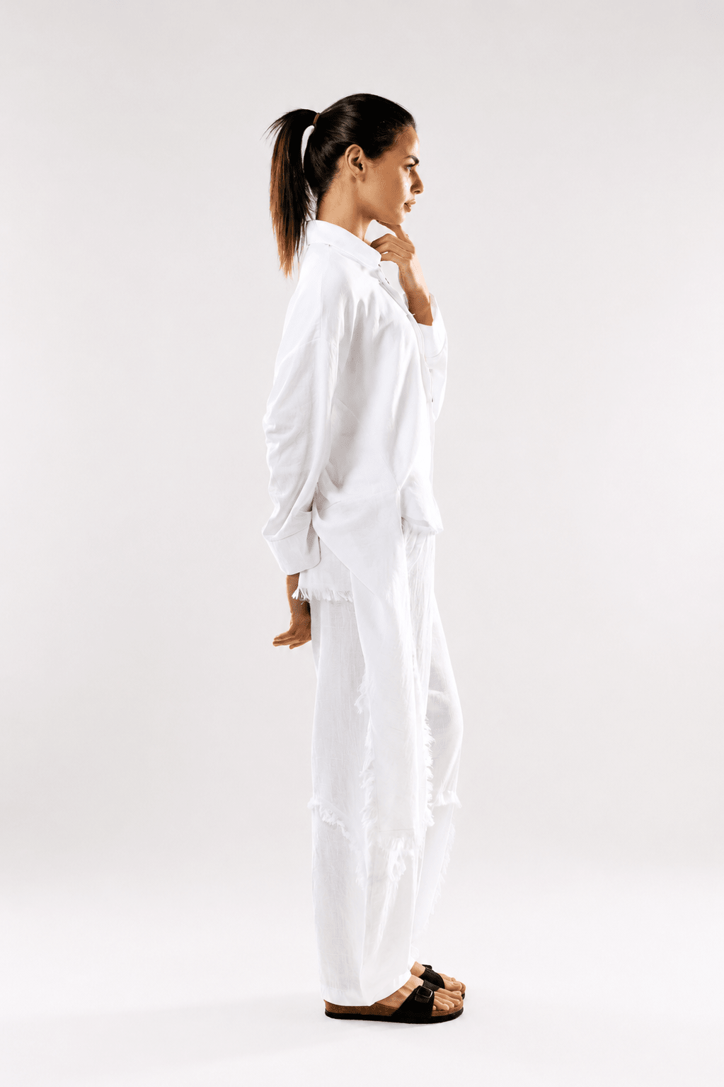 Blush Girl Shirt White - AB ESSENTIALS