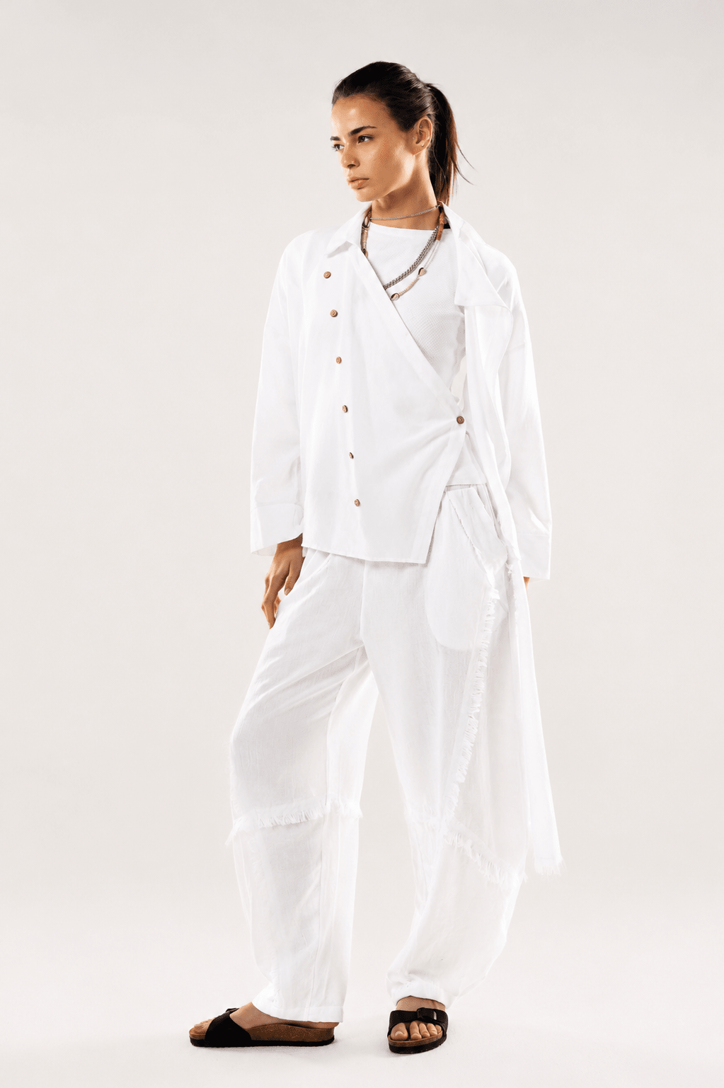 Blush Girl Shirt White - AB ESSENTIALS