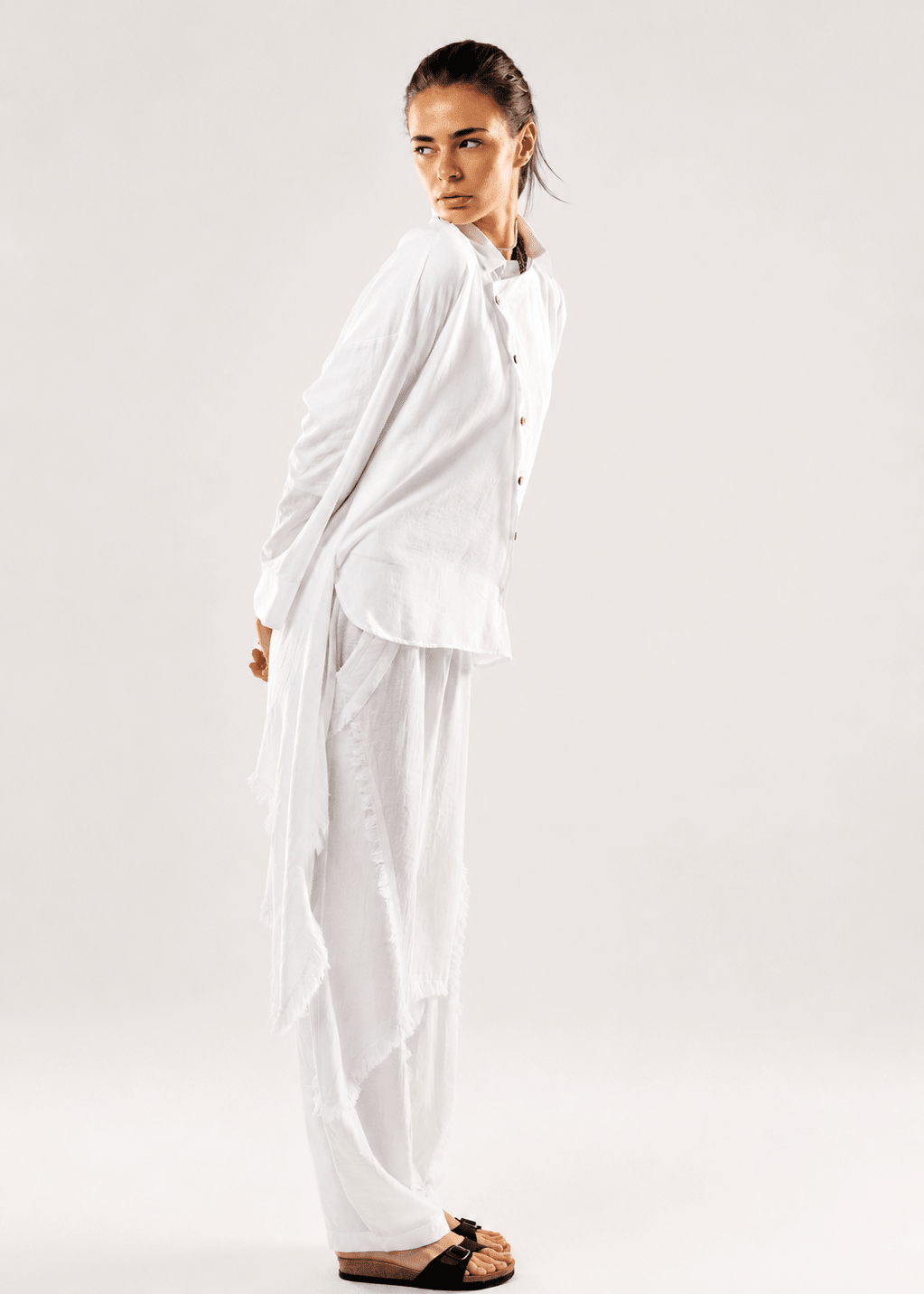 Blush Girl Shirt White - AB ESSENTIALS