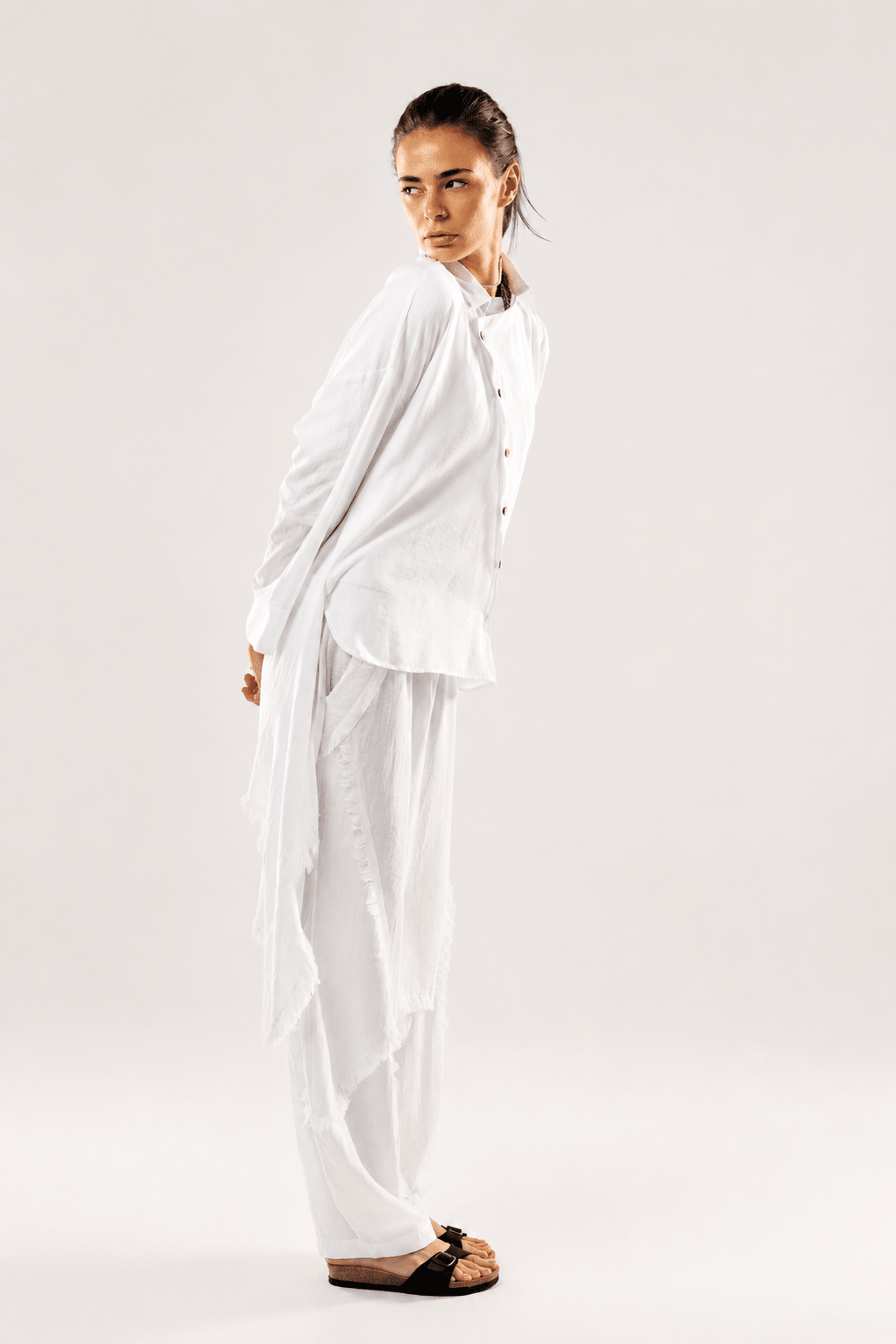 Blush Girl Shirt White - AB ESSENTIALS