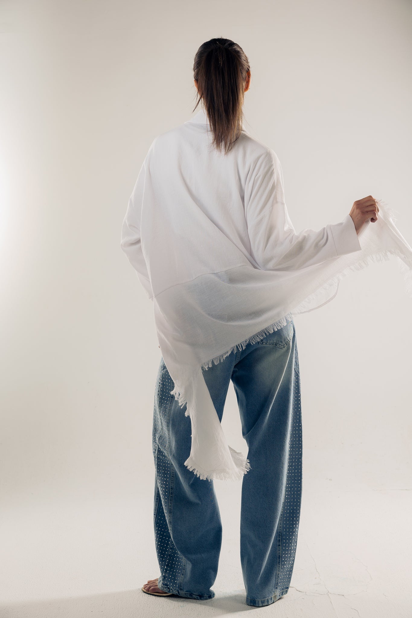 Blush Girl Shirt White - AB ESSENTIALS