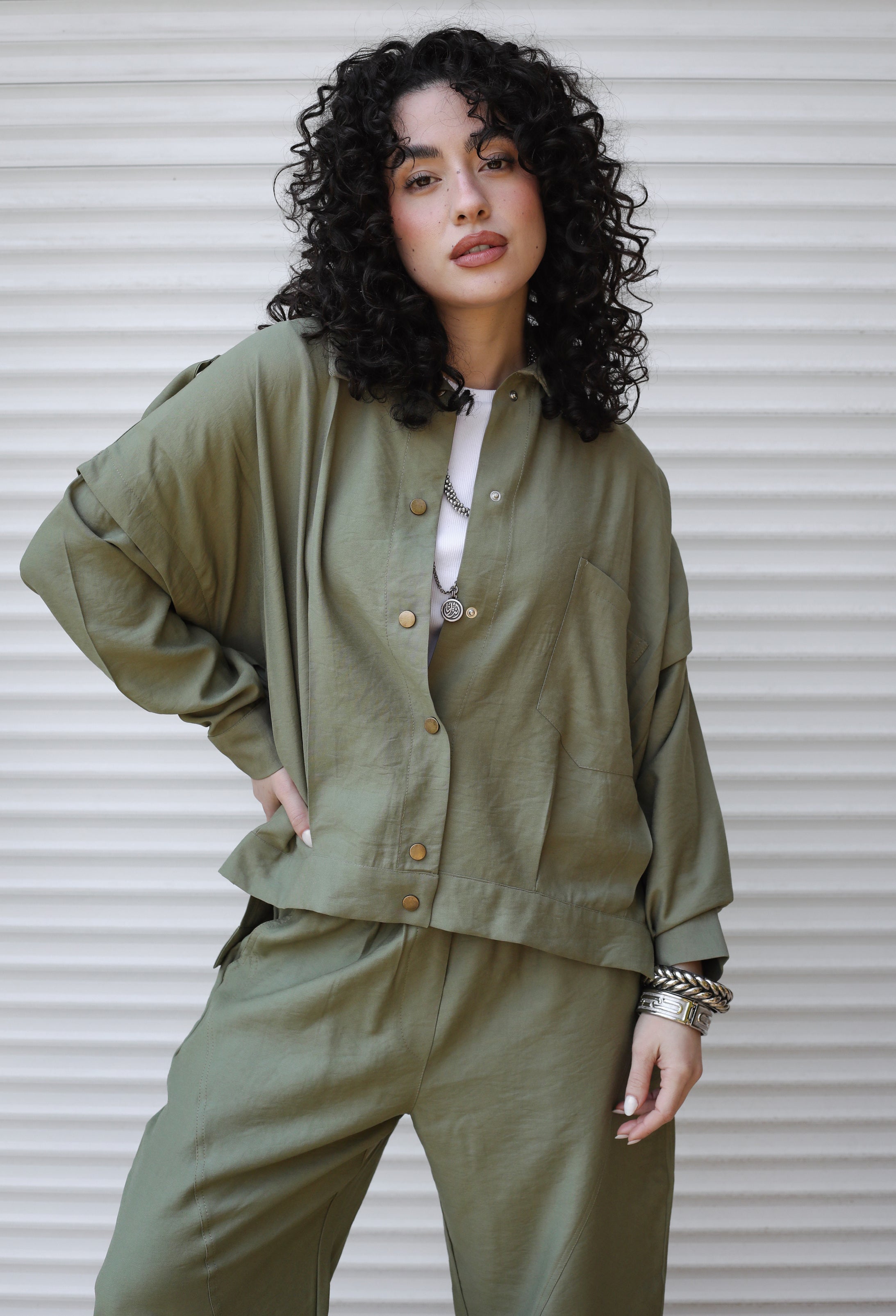 Capsule Linen Set Olive - AB ESSENTIALS