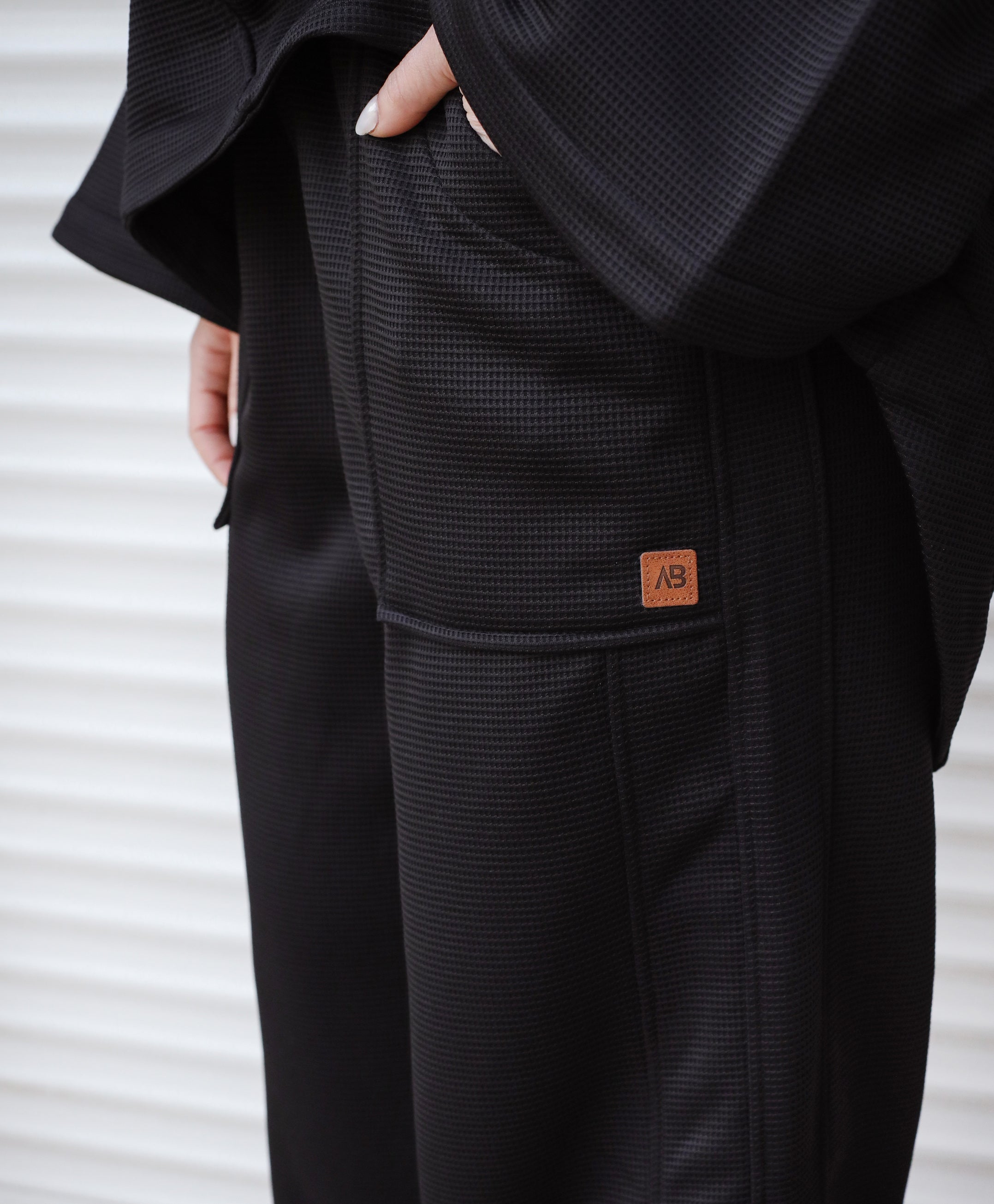 City Biscuit Set Black - AB ESSENTIALS