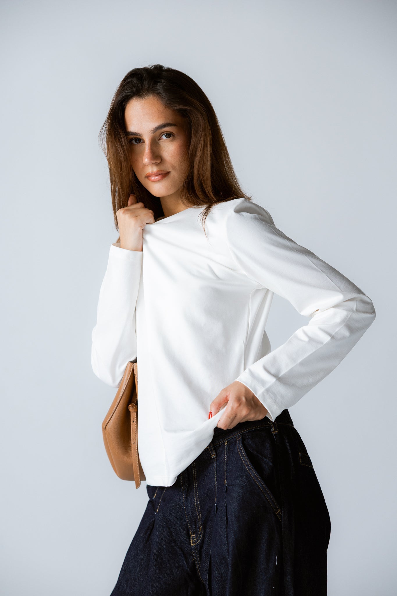 Core Tee White - AB ESSENTIALS