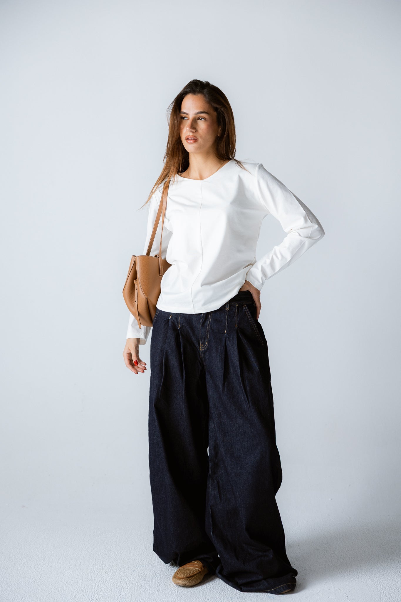 Core Tee White - AB ESSENTIALS