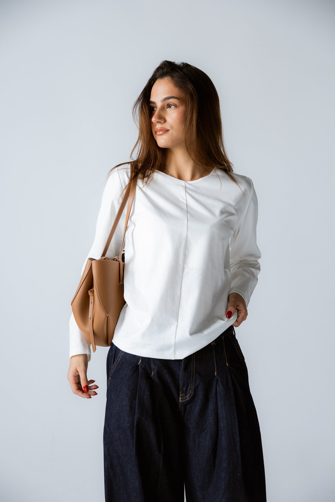 Core Tee White - AB ESSENTIALS